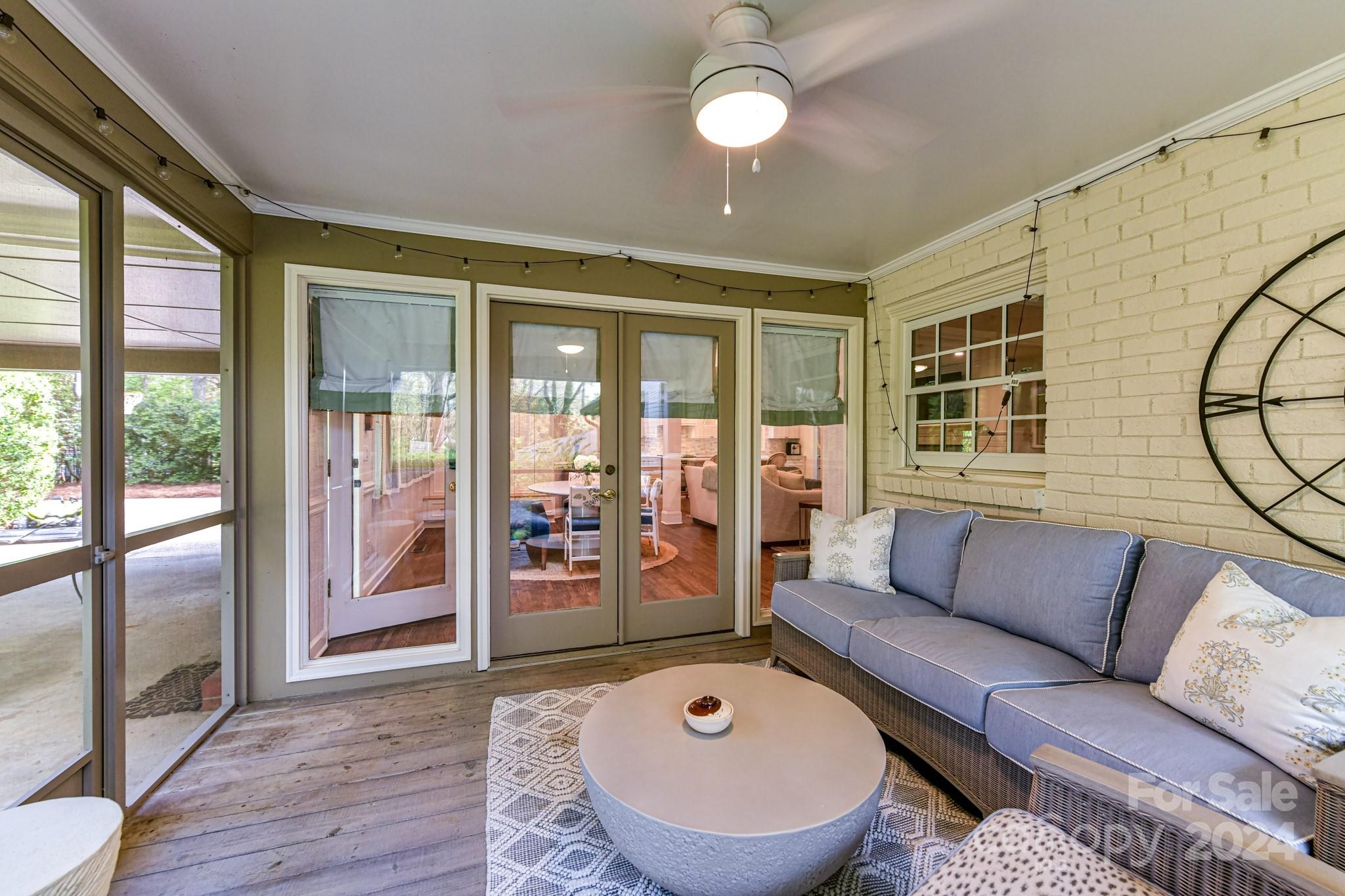 3026 Rustic Lane