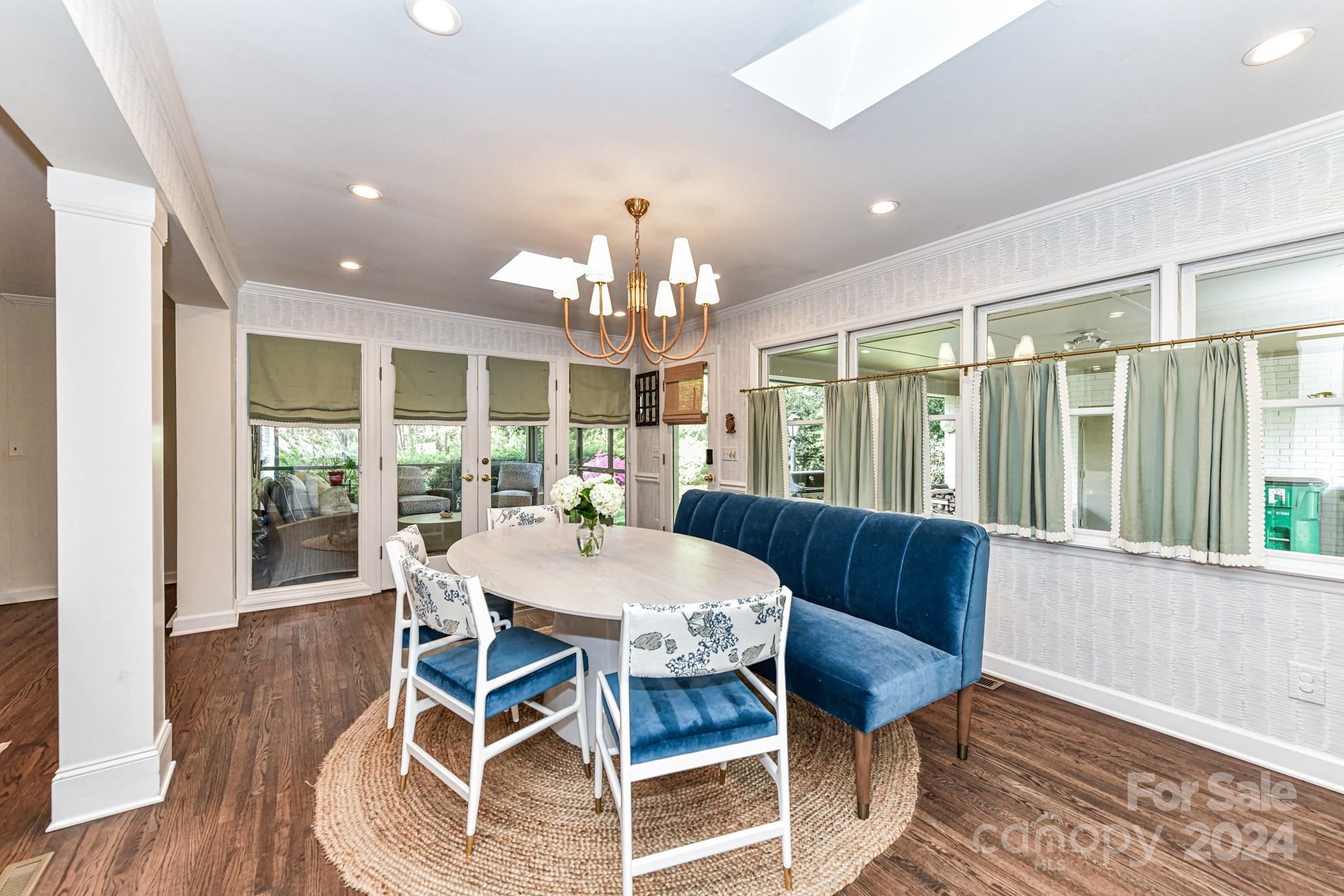 3026 Rustic Lane