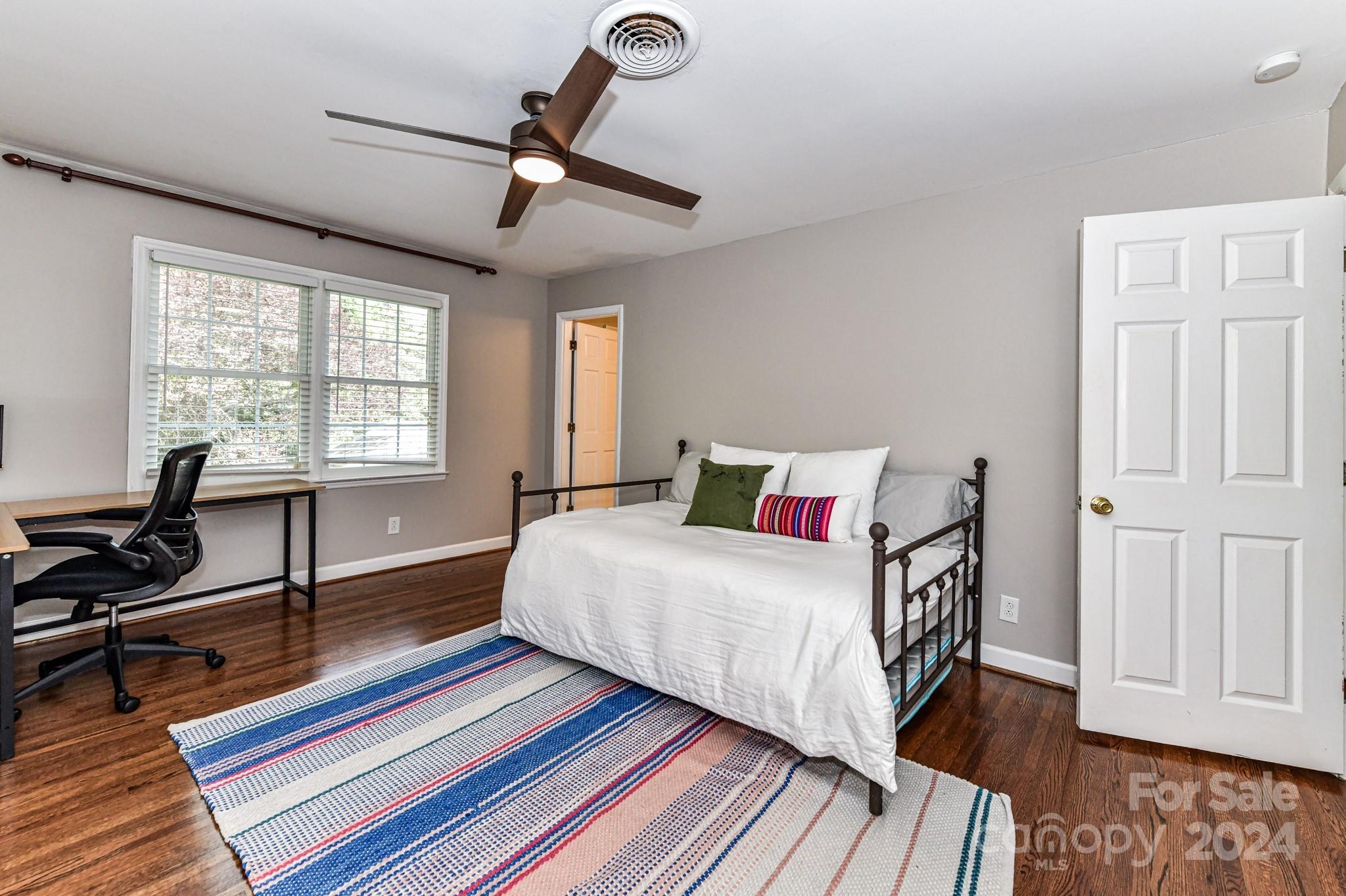 3026 Rustic Lane