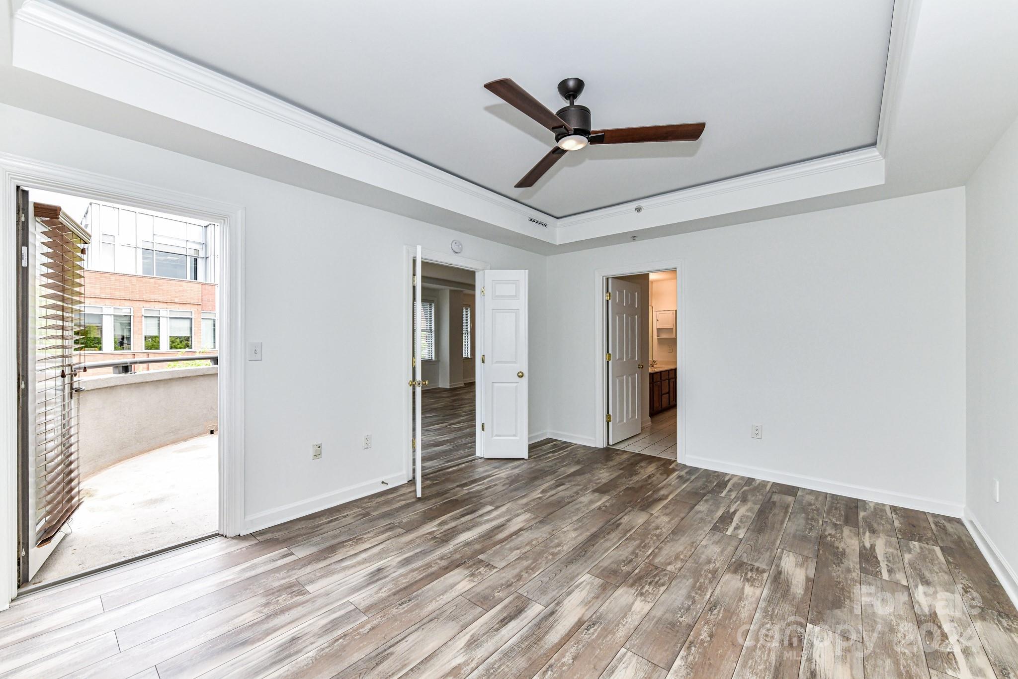 718 Trade Street Unit: 811