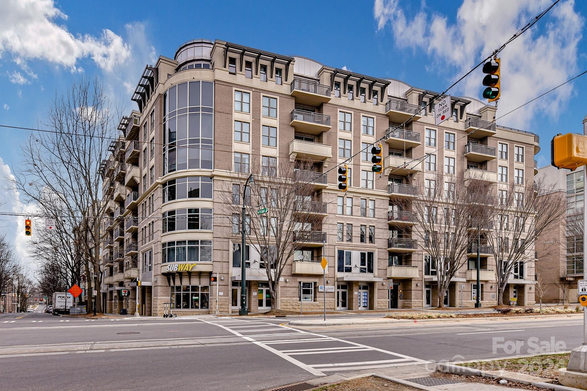 718 Trade Street Unit: 811