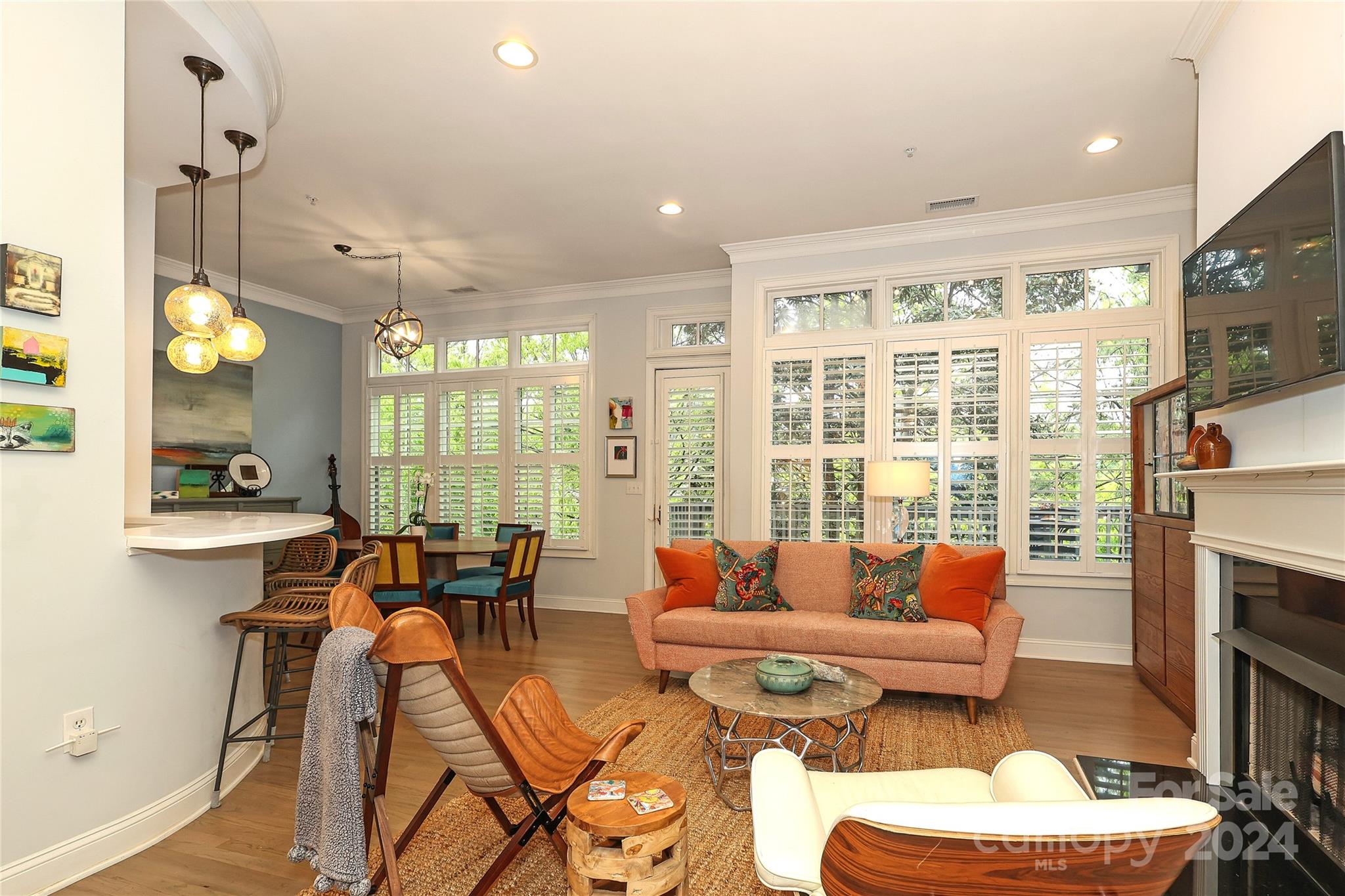 220 Wendover Heights Circle