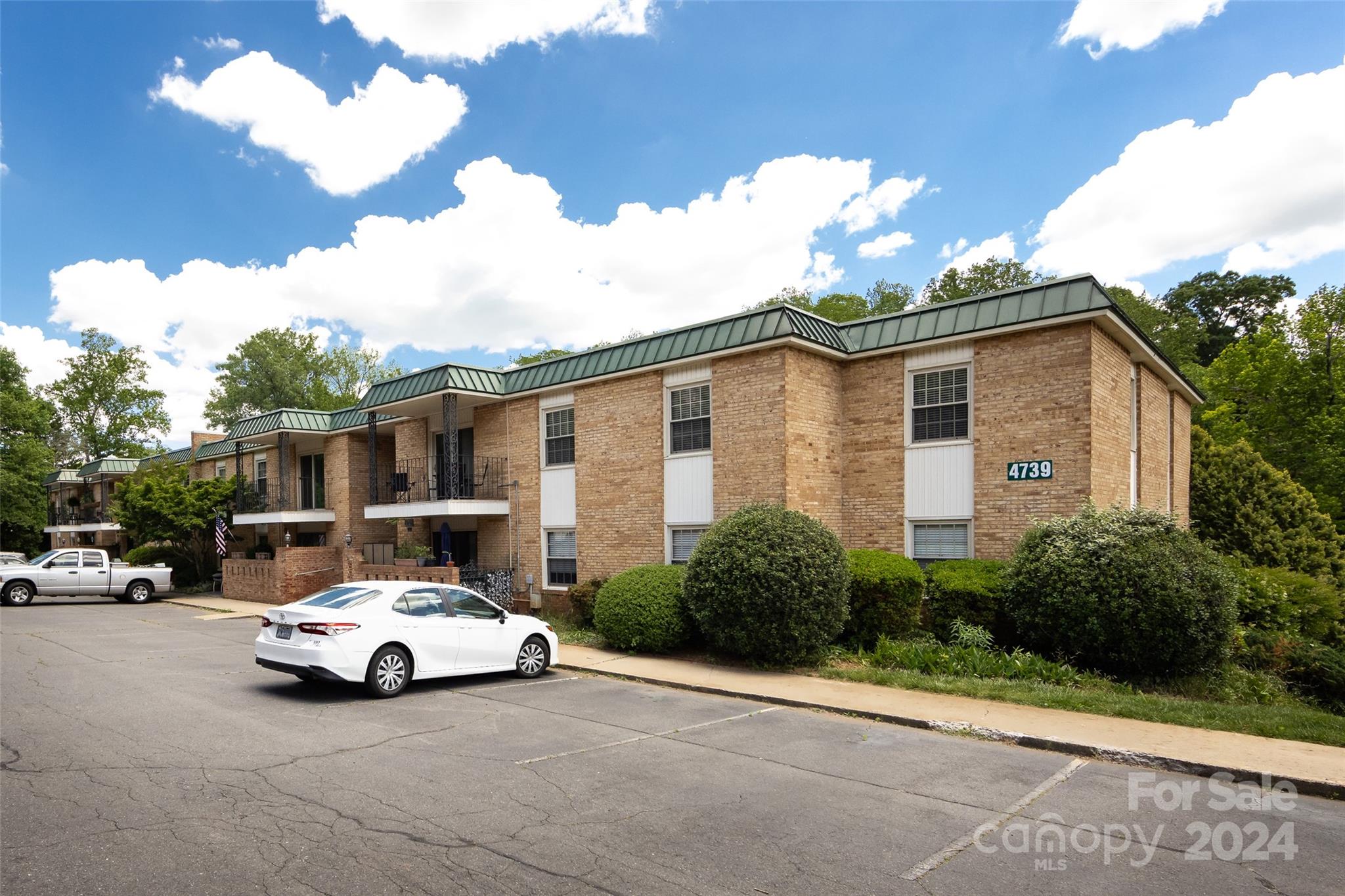 4739 Hedgemore Drive Unit: J