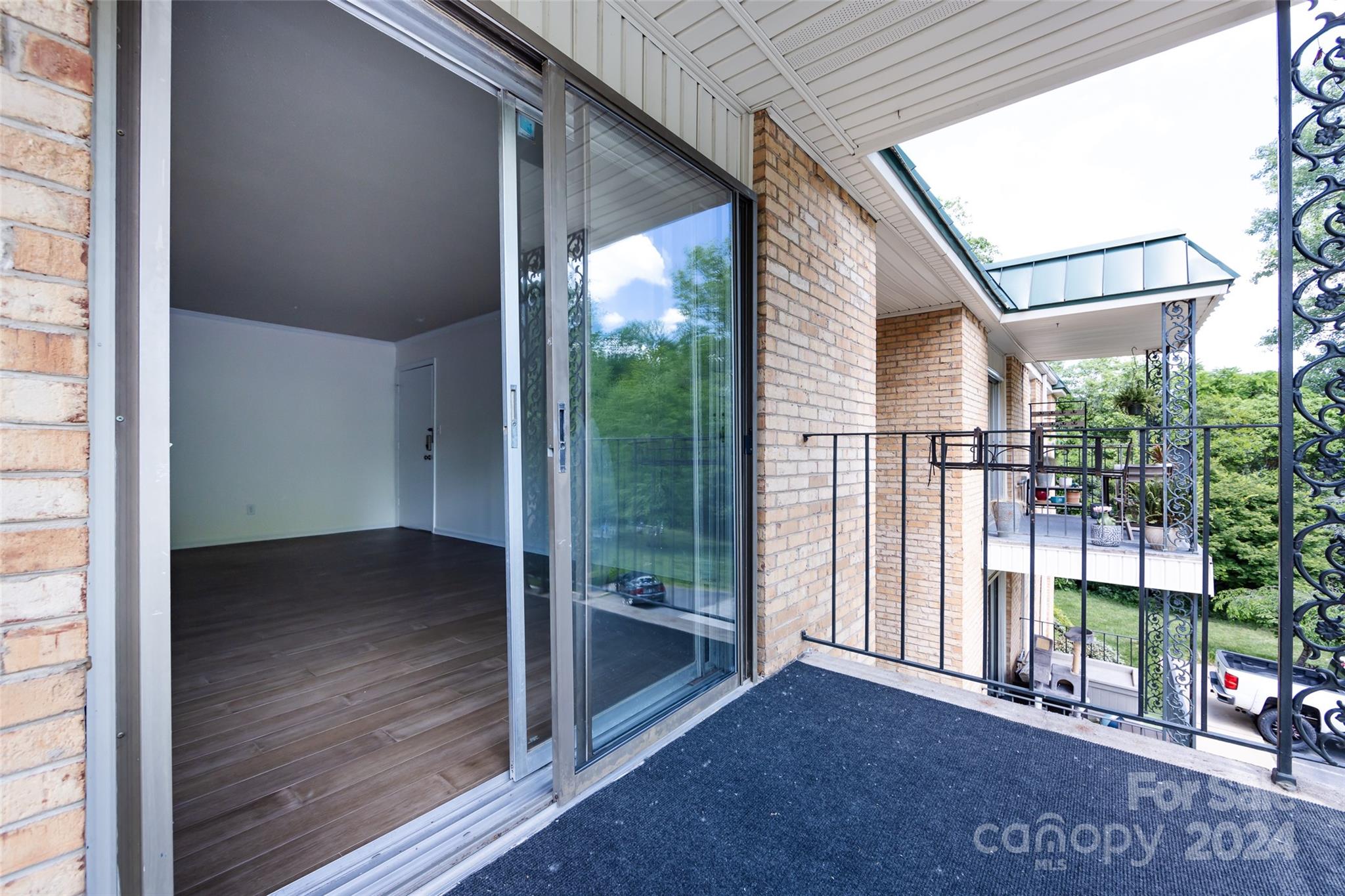 4739 Hedgemore Drive Unit: J