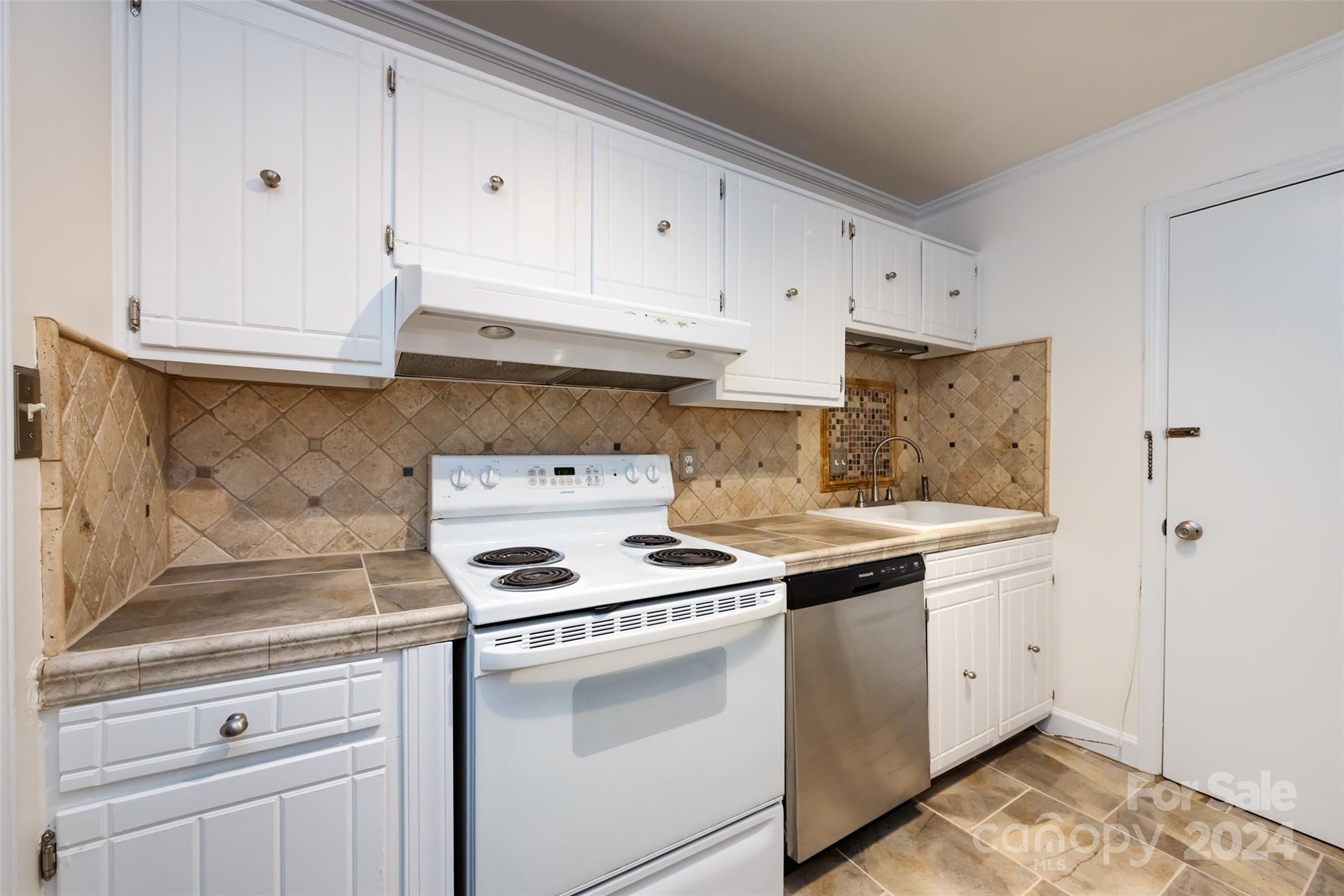 4739 Hedgemore Drive Unit: J