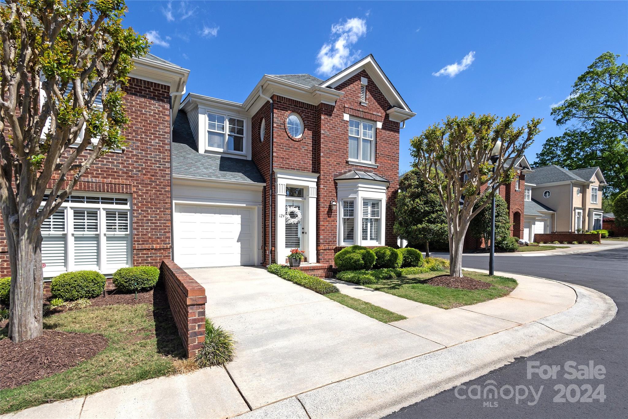 124 Sloane Square Way