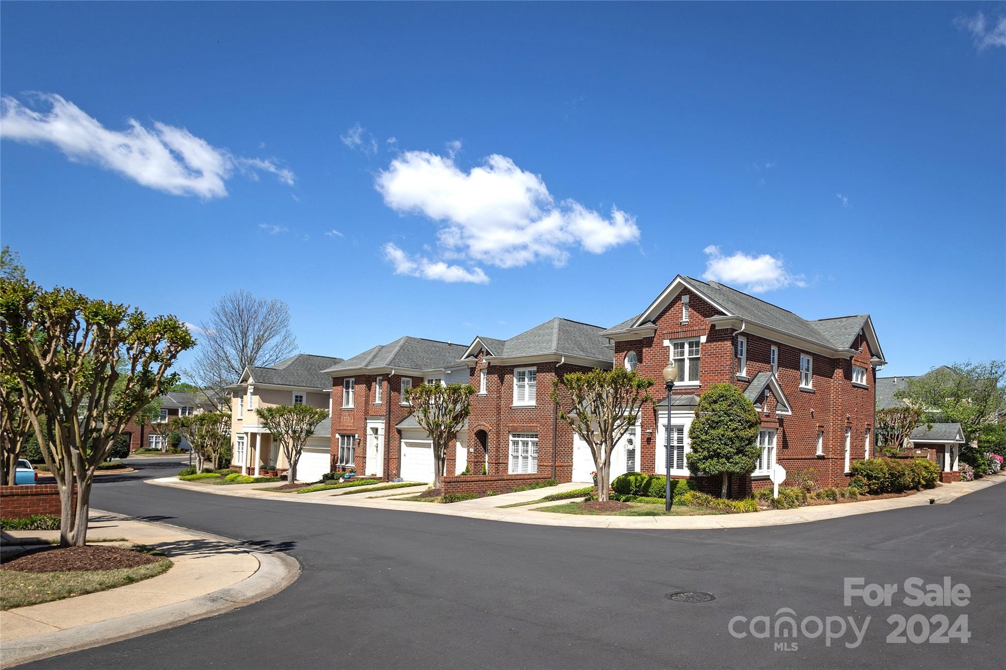 124 Sloane Square Way