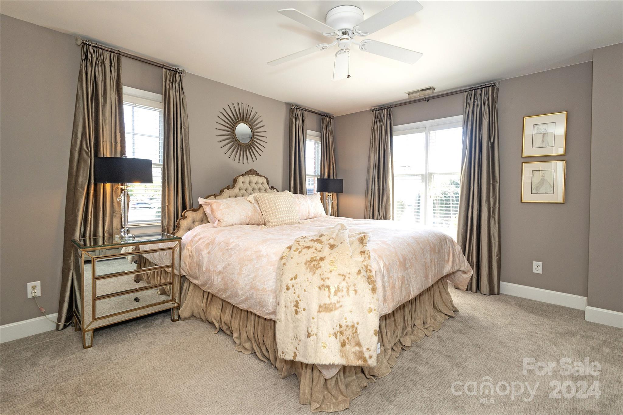 124 Sloane Square Way