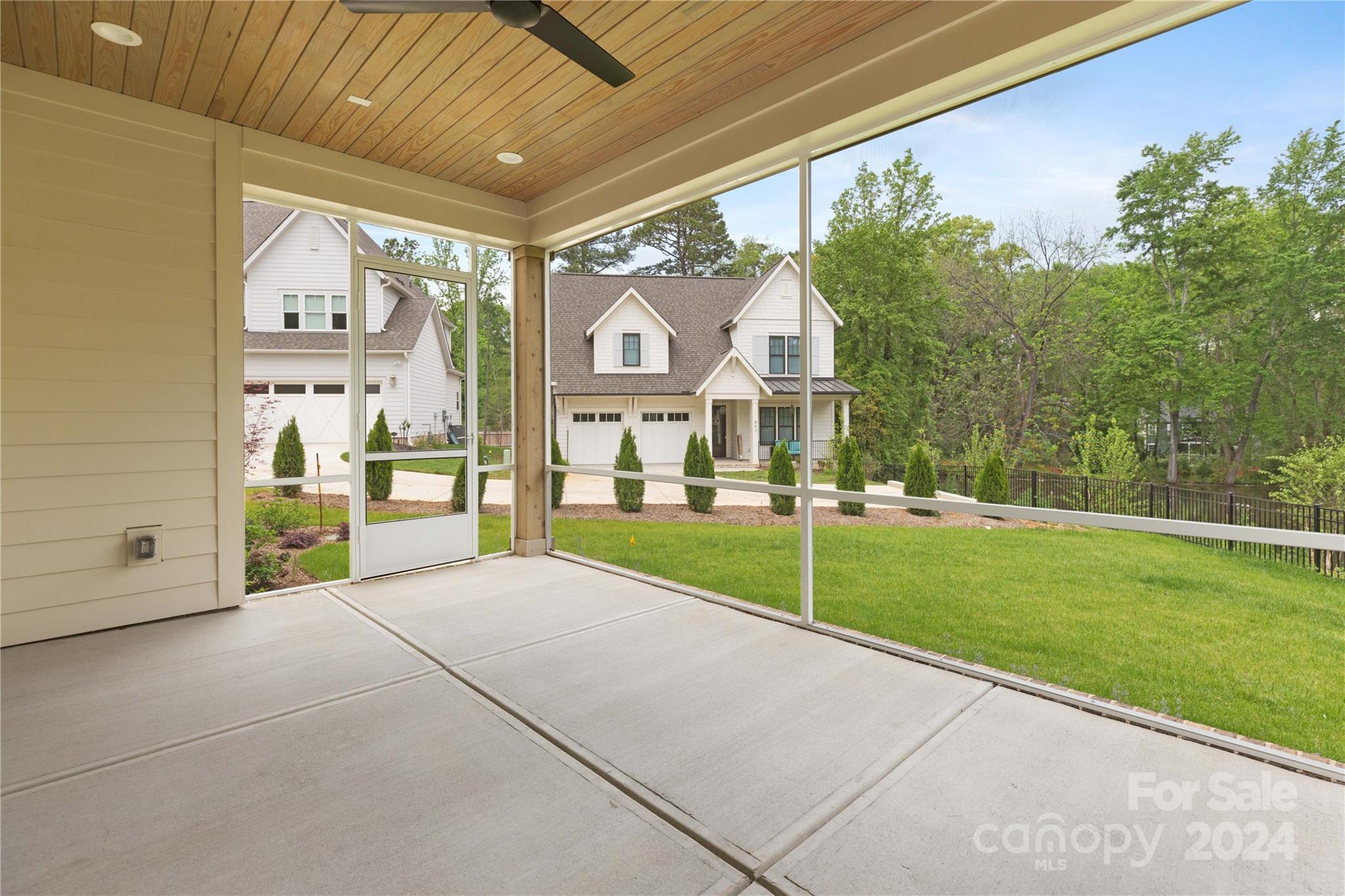 836 Sardis Lane