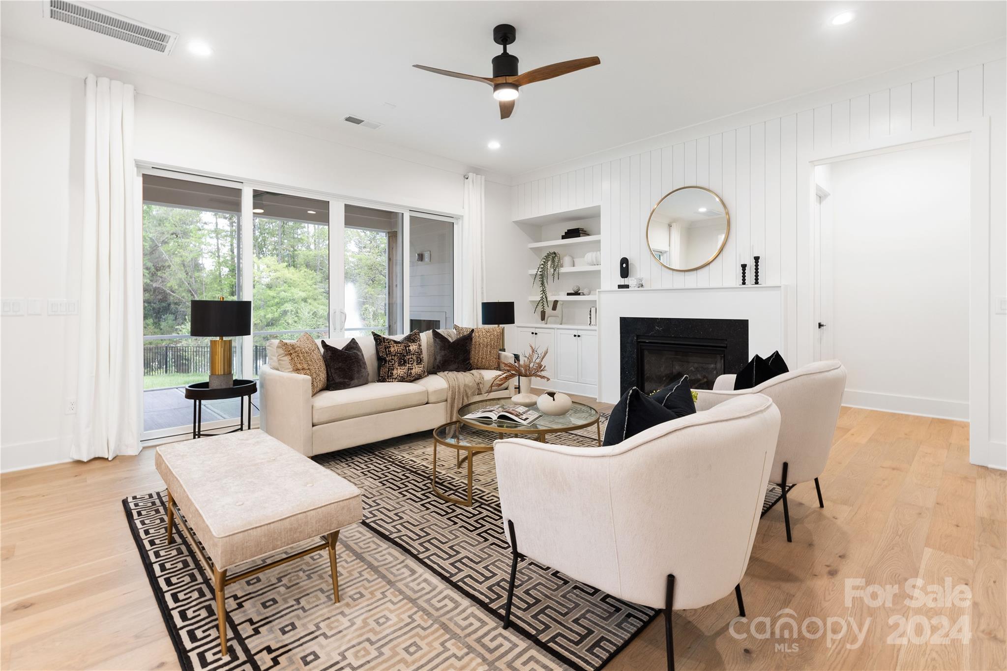 836 Sardis Lane