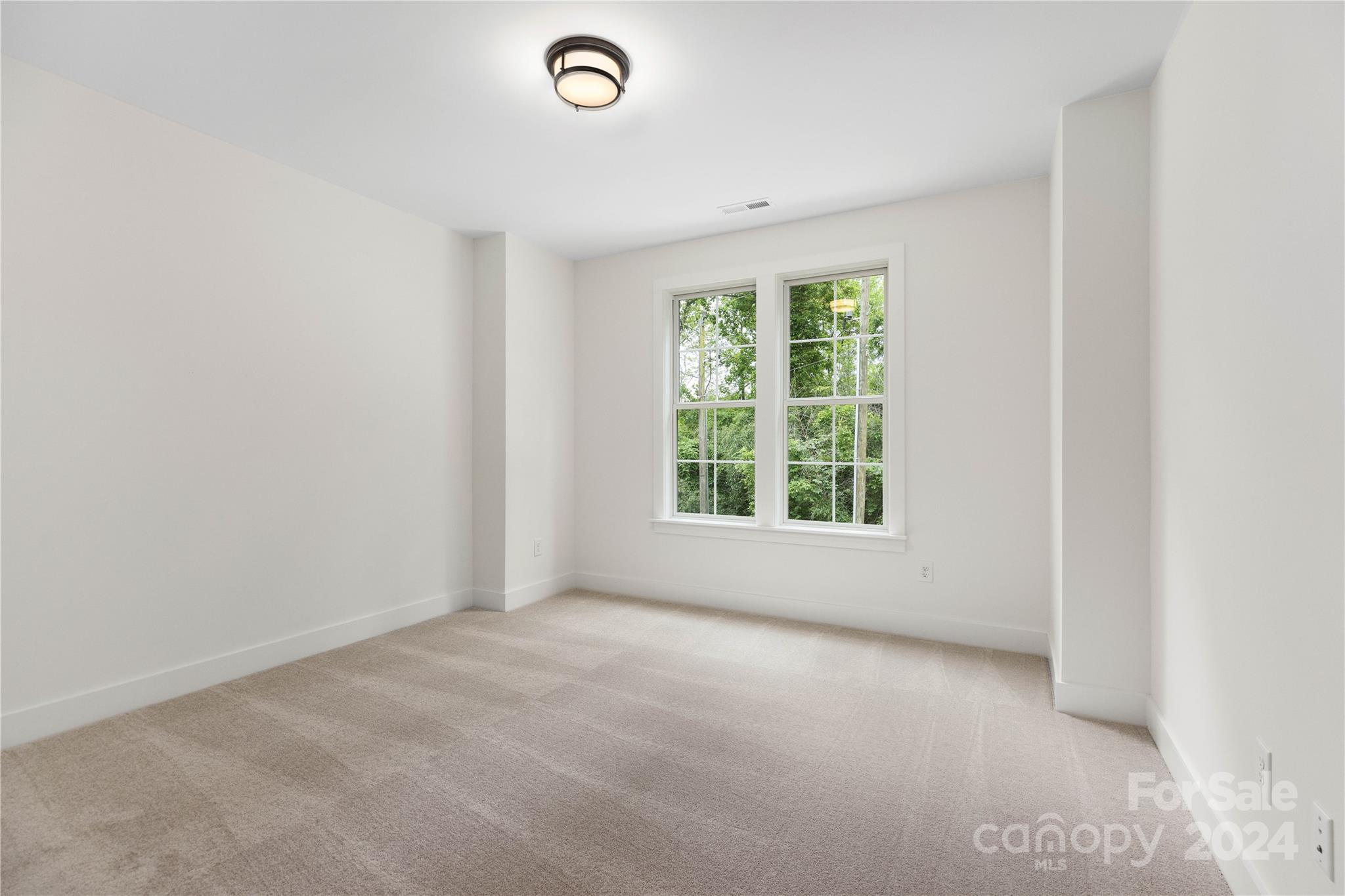 836 Sardis Lane