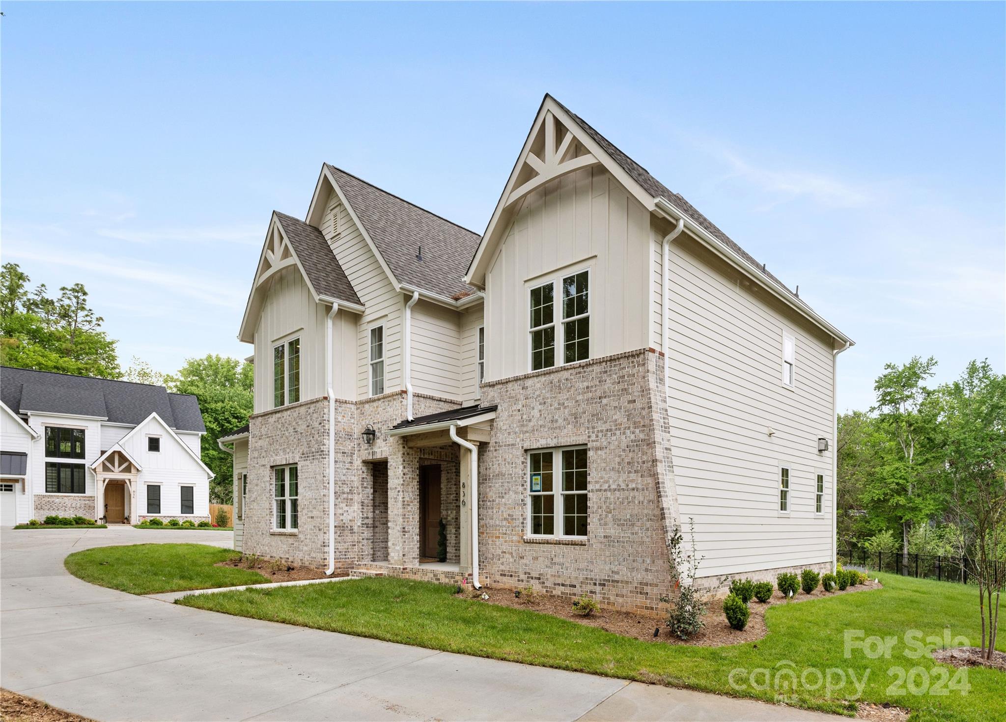 836 Sardis Lane