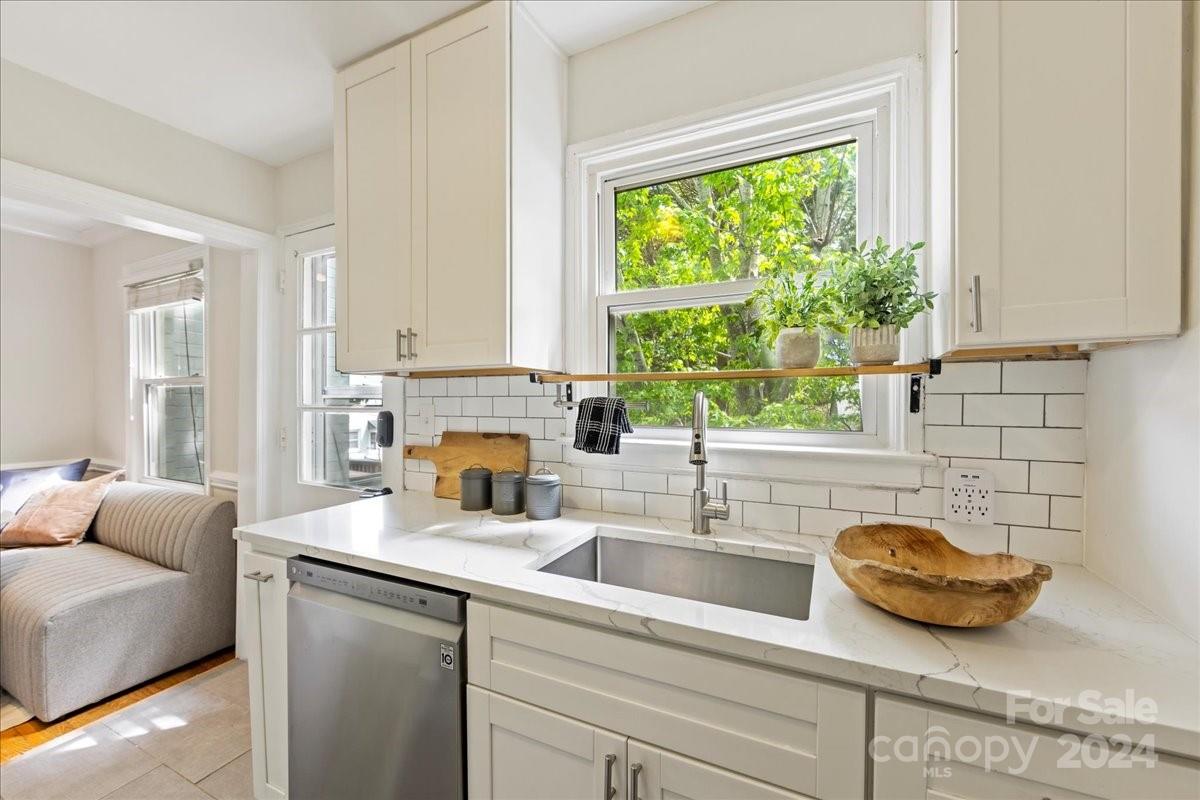 548 Wakefield Drive Unit: A