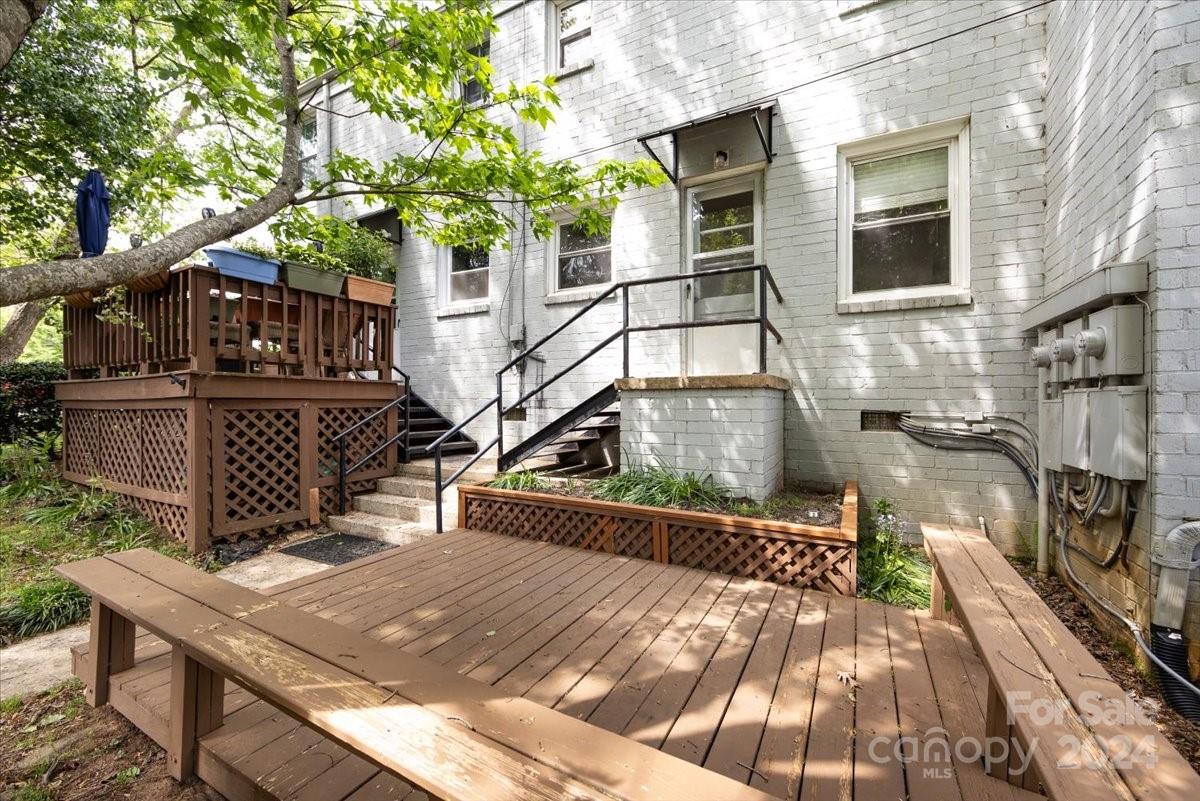 548 Wakefield Drive Unit: A