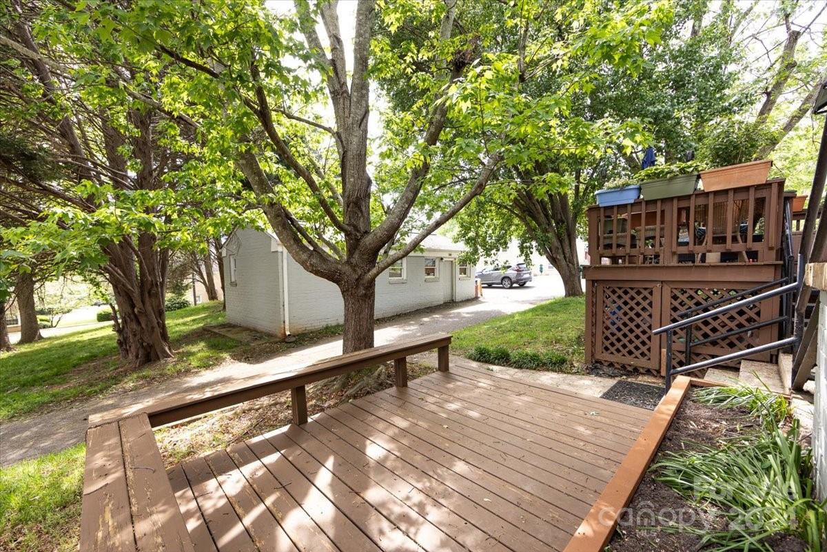 548 Wakefield Drive Unit: A