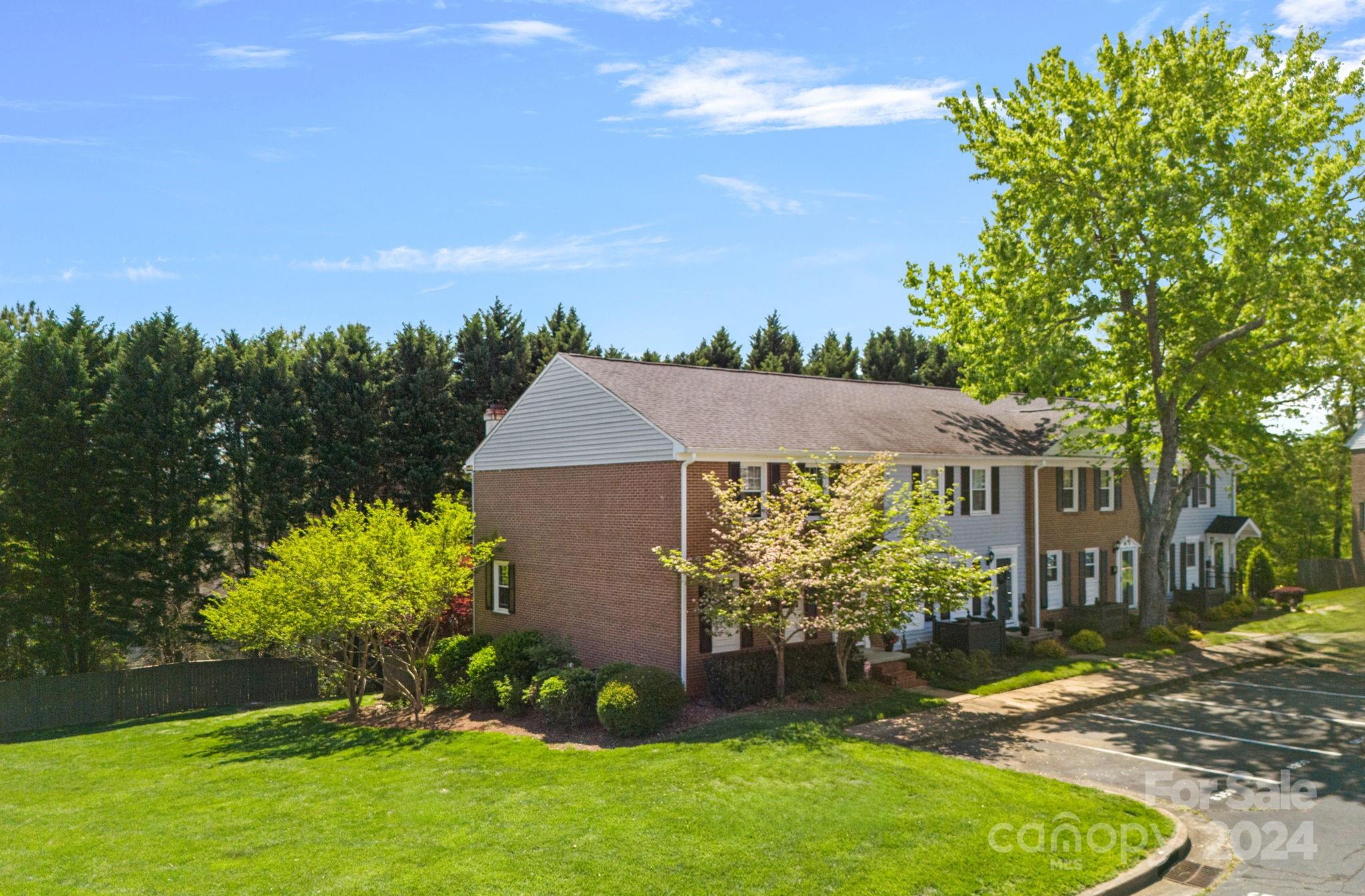 8350 Knights Bridge Road