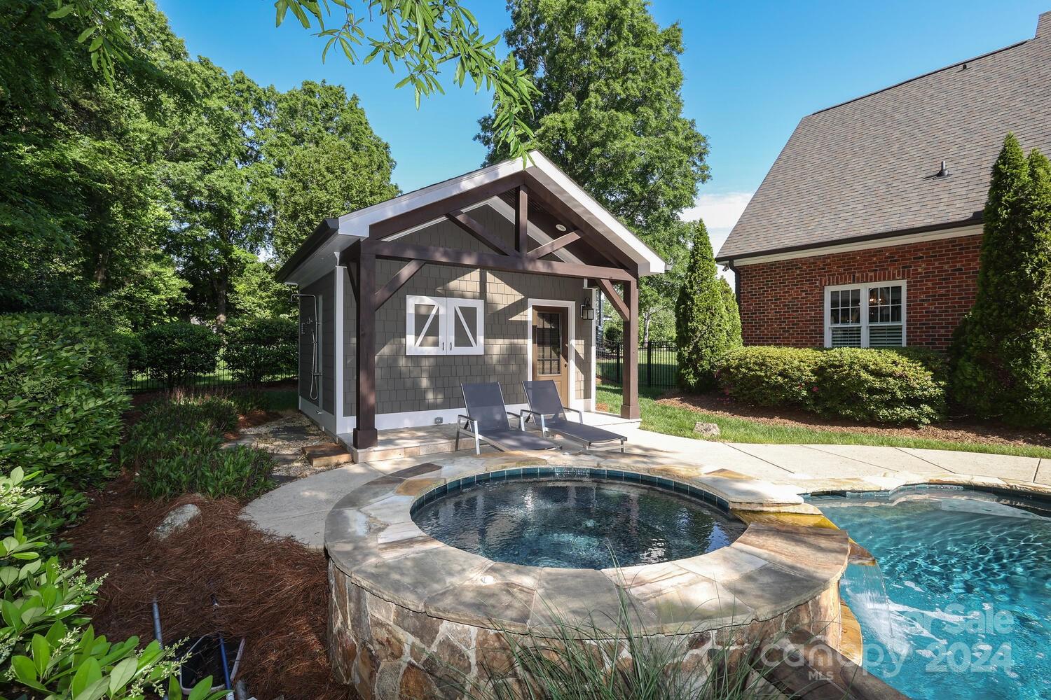 6531 Sharon Hills Road