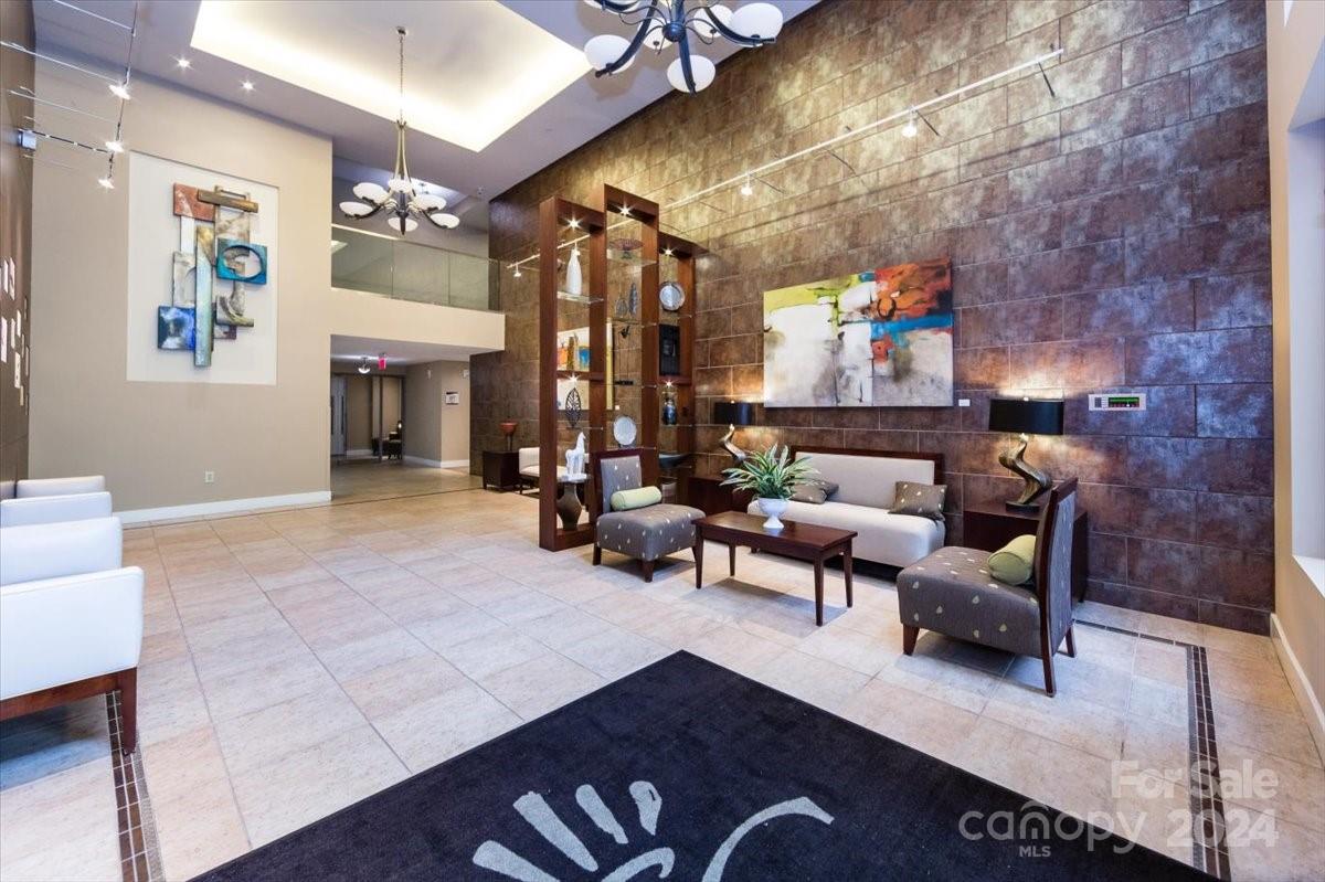701 Royal Court