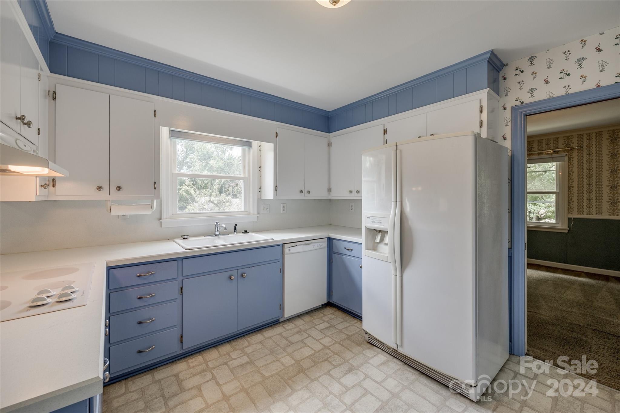 5124 Lansing Drive