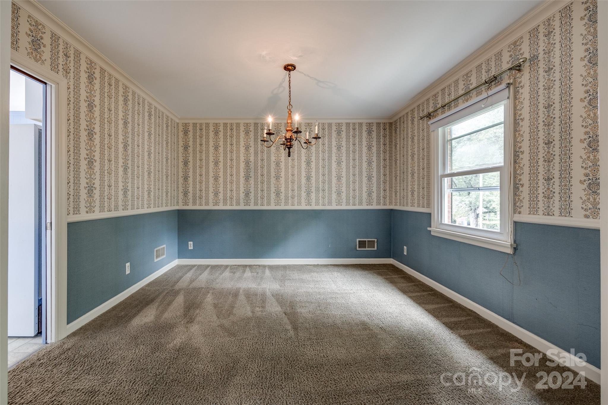 5124 Lansing Drive