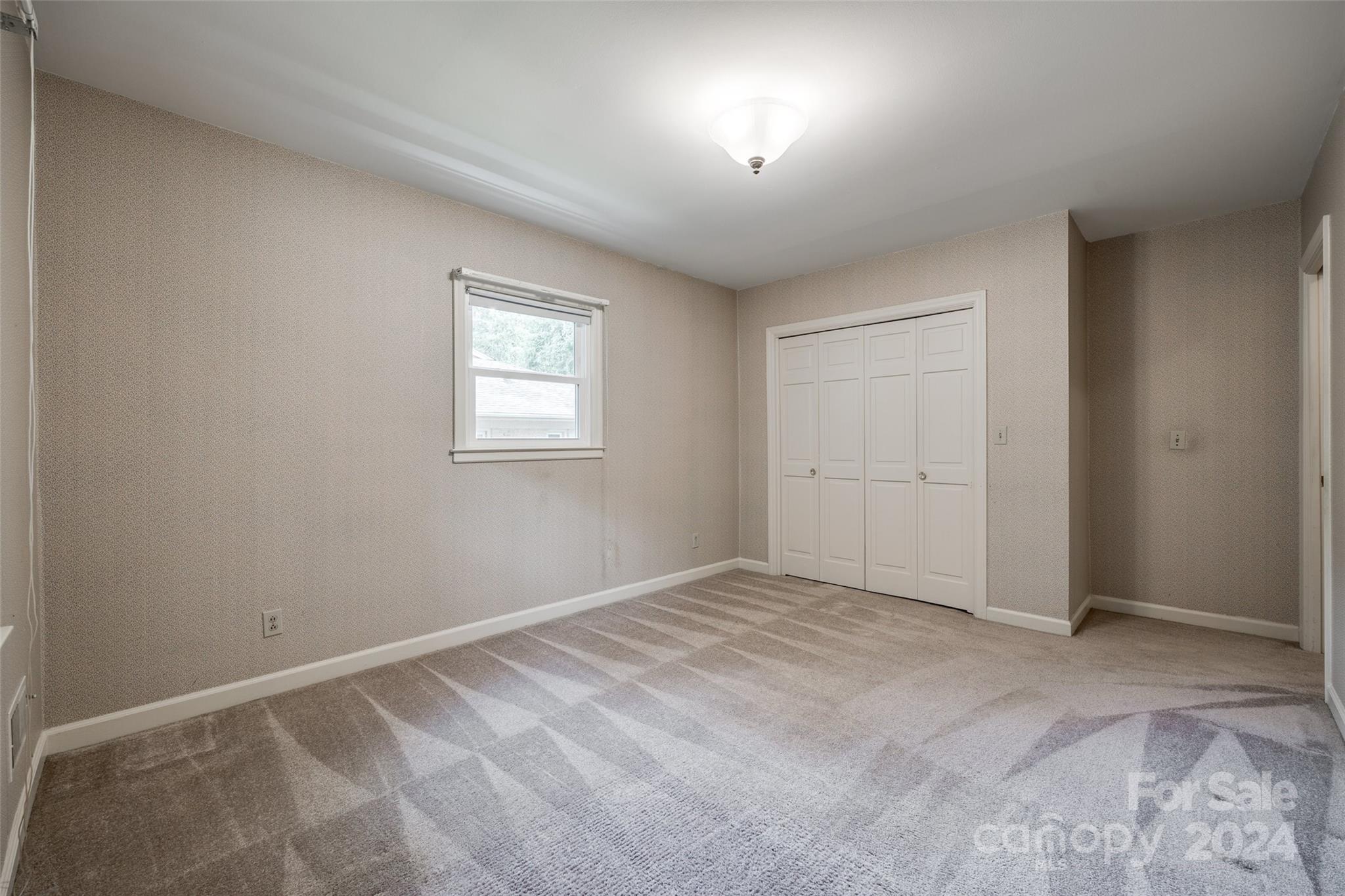 5124 Lansing Drive