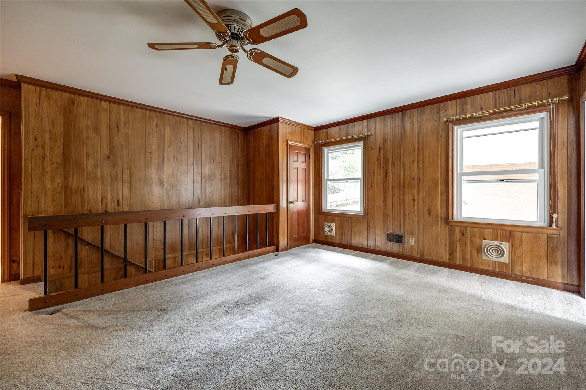 5124 Lansing Drive
