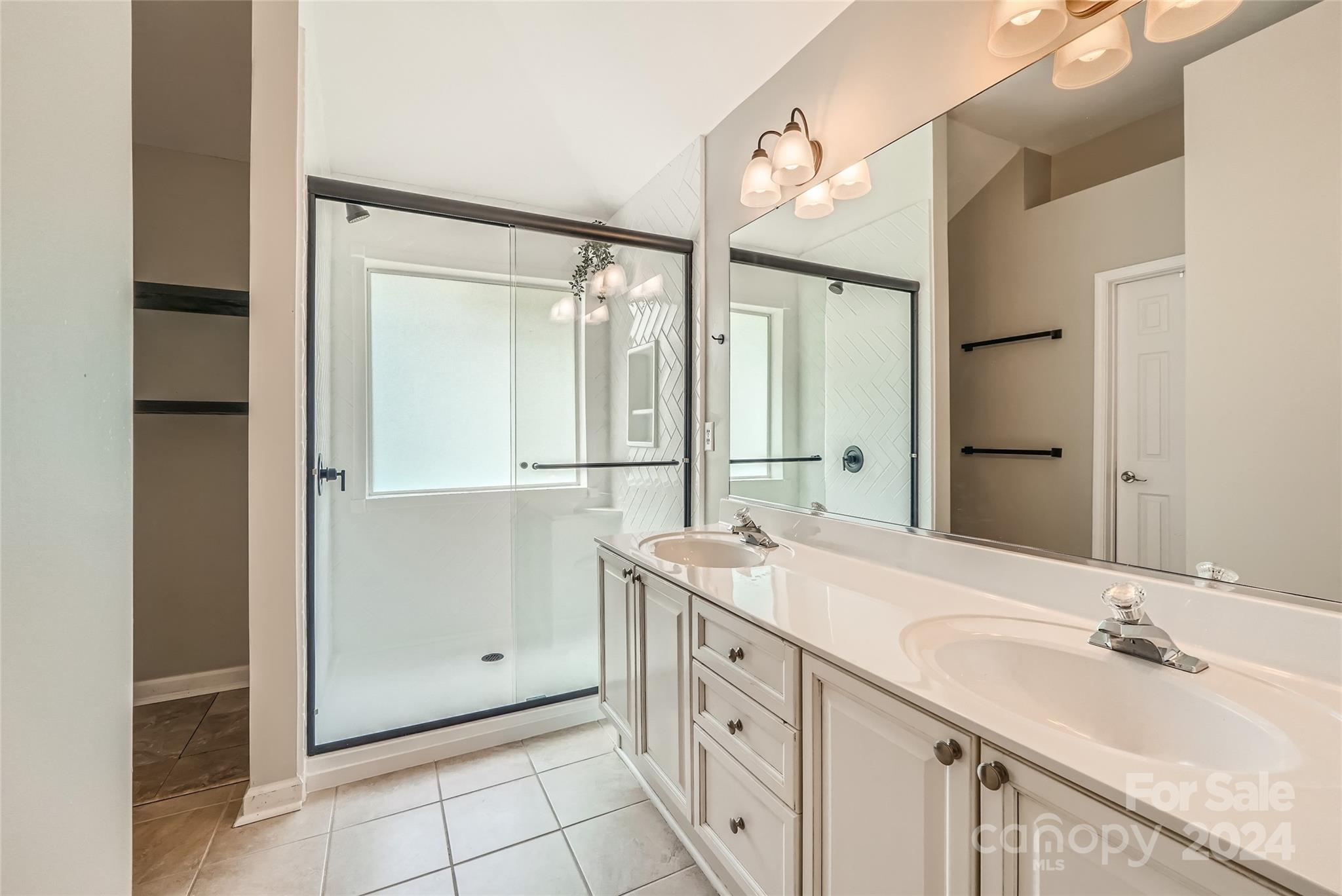 1414 Moonstone Drive