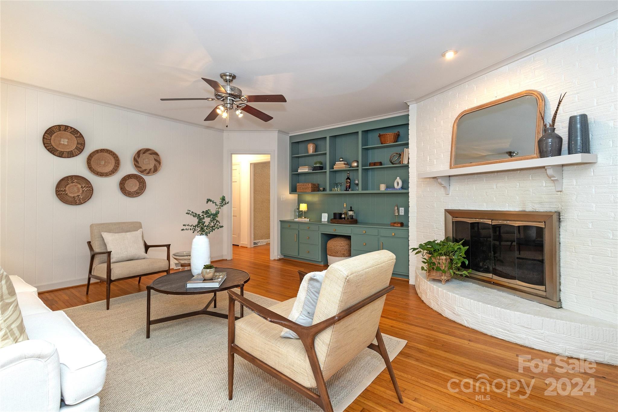 1124 Tuxedo Court