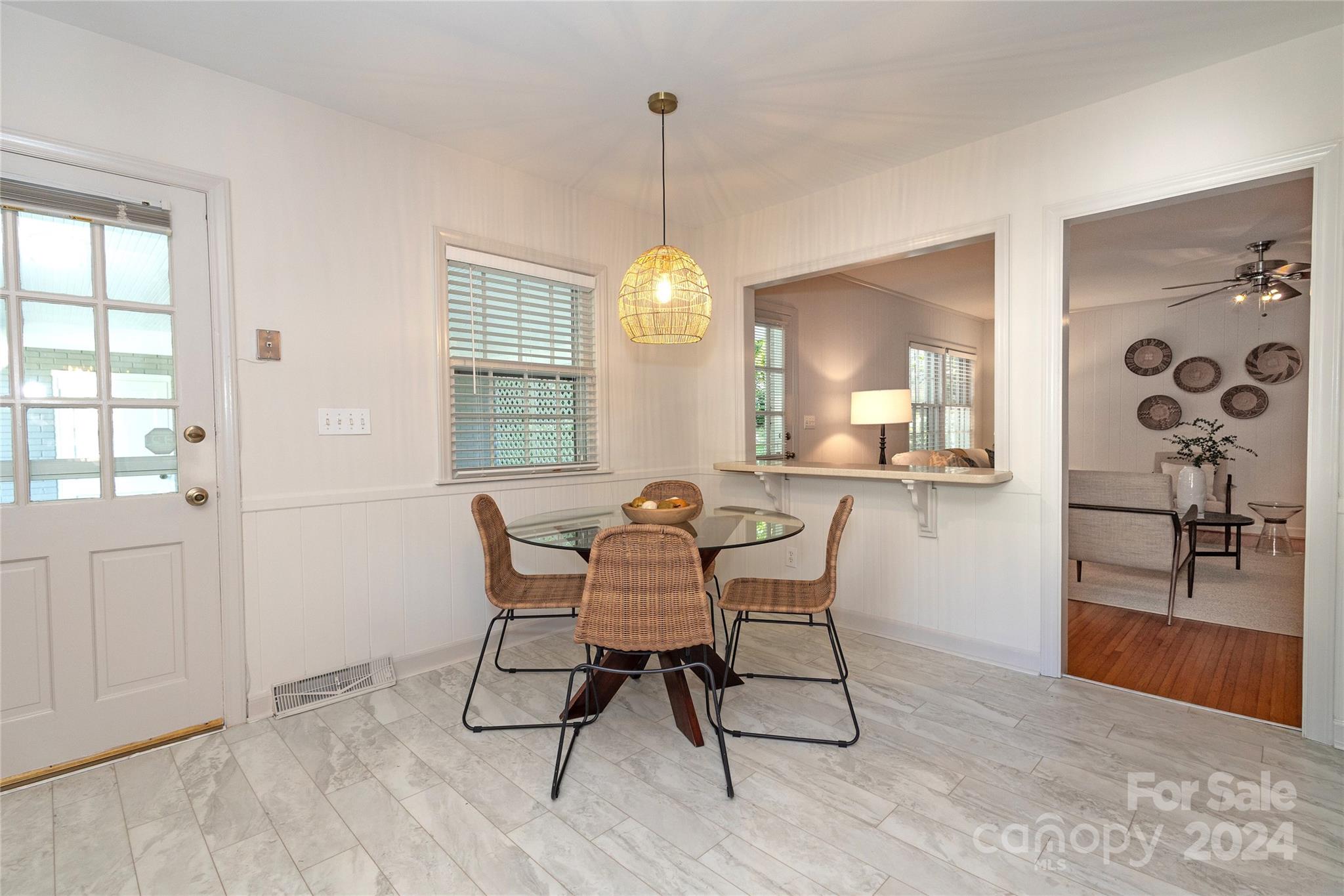 1124 Tuxedo Court