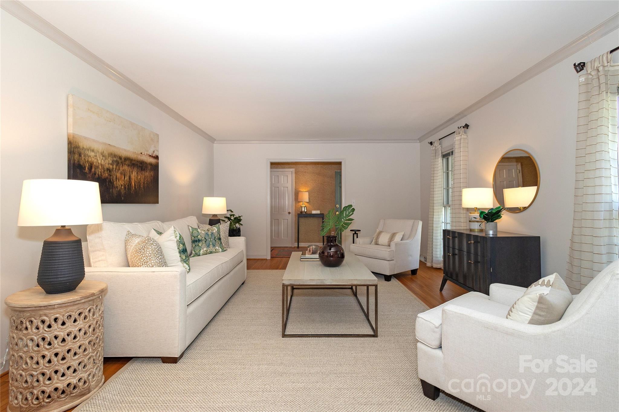1124 Tuxedo Court