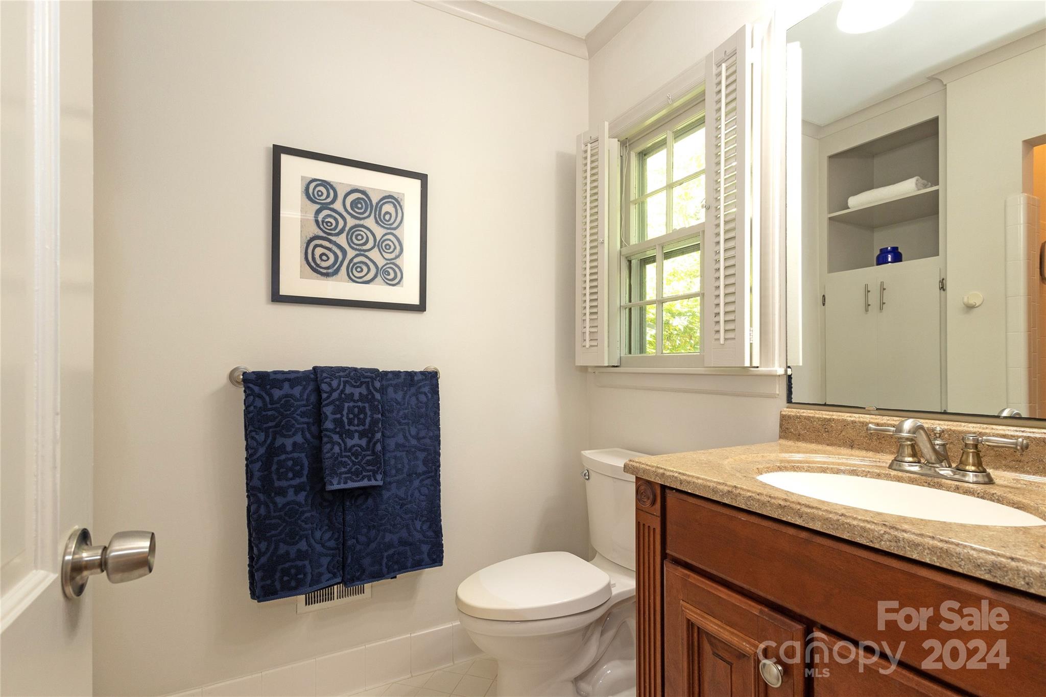 1124 Tuxedo Court