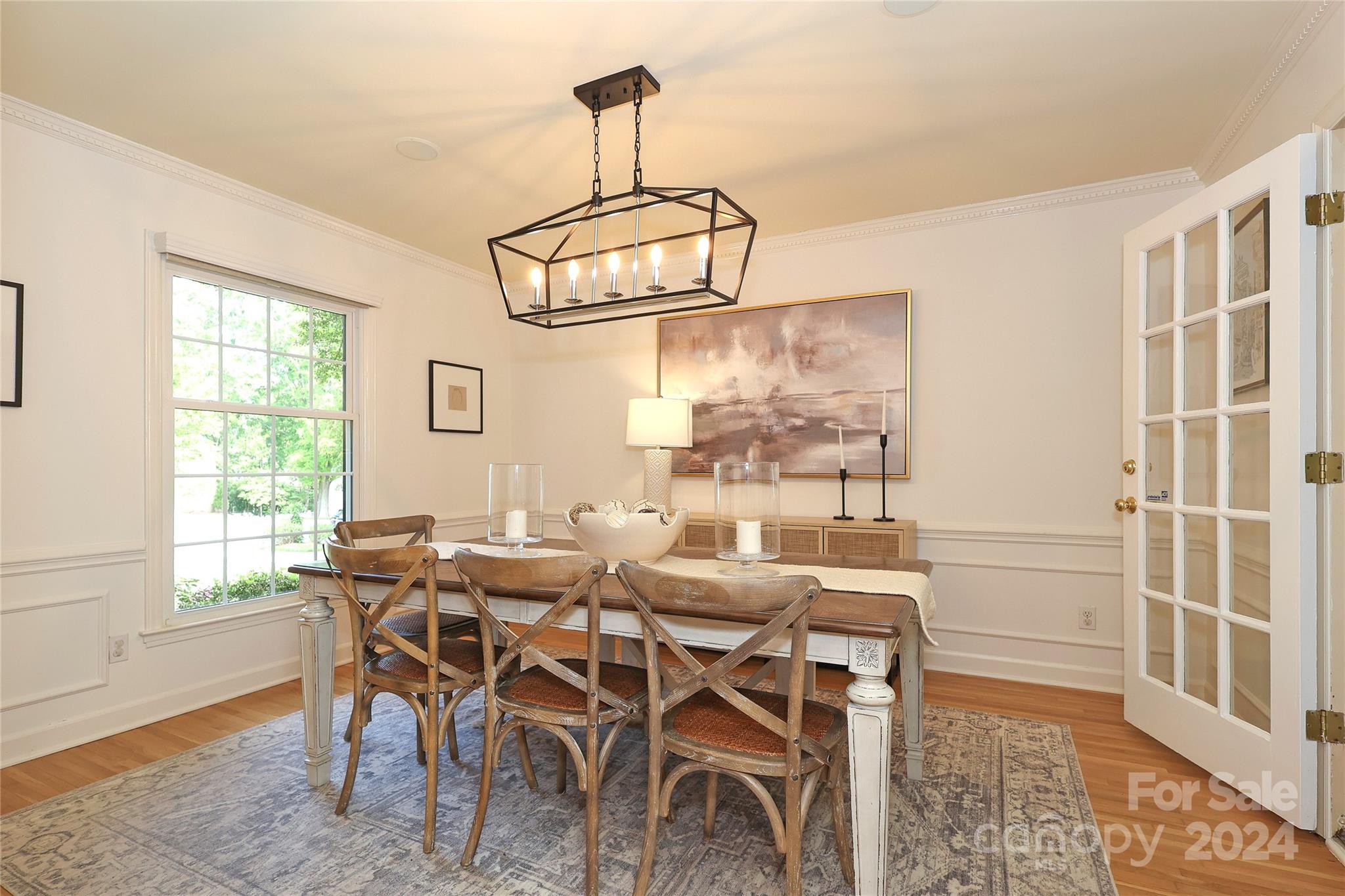 2318 Valencia Terrace
