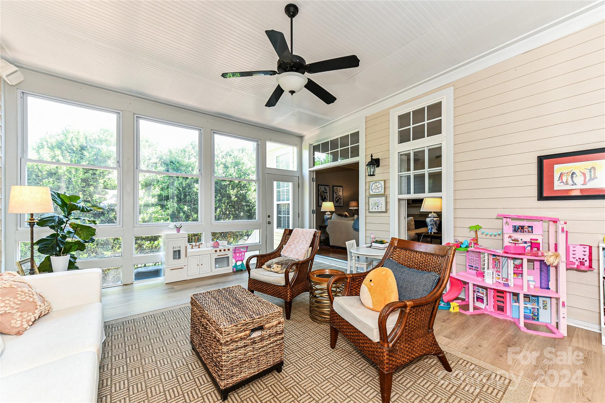 9420 Ginhouse Lane
