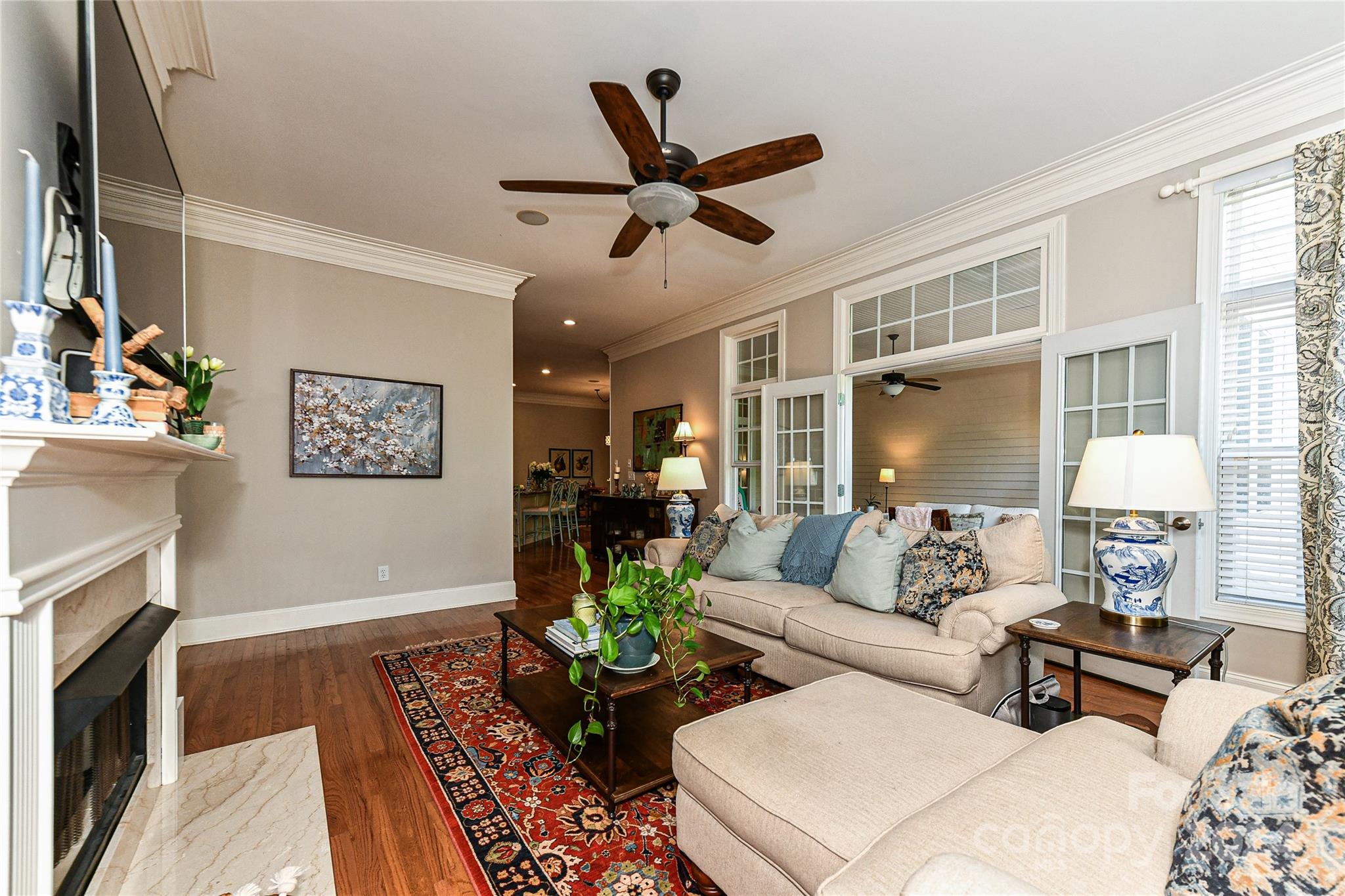 9420 Ginhouse Lane