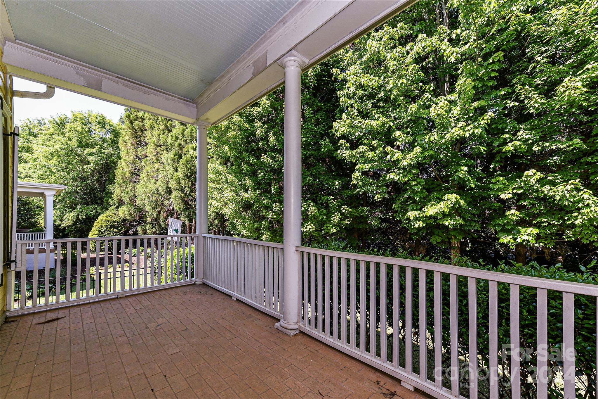 9420 Ginhouse Lane