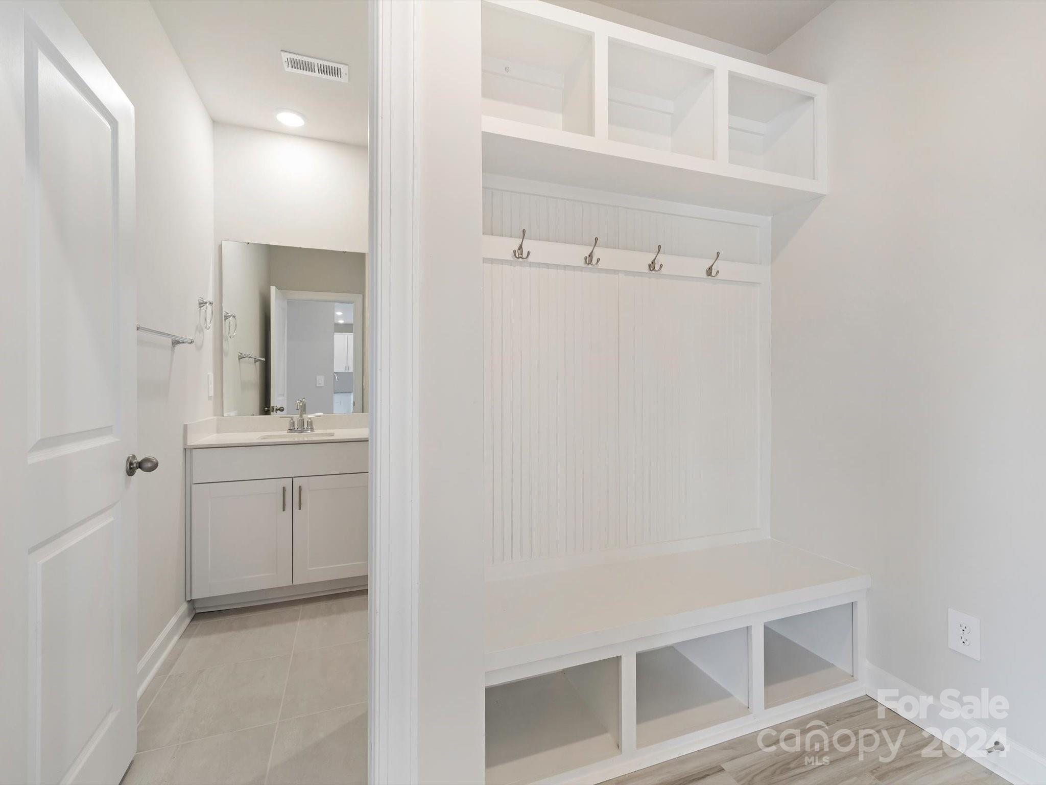 132 Bird Dog Drive Unit: 127