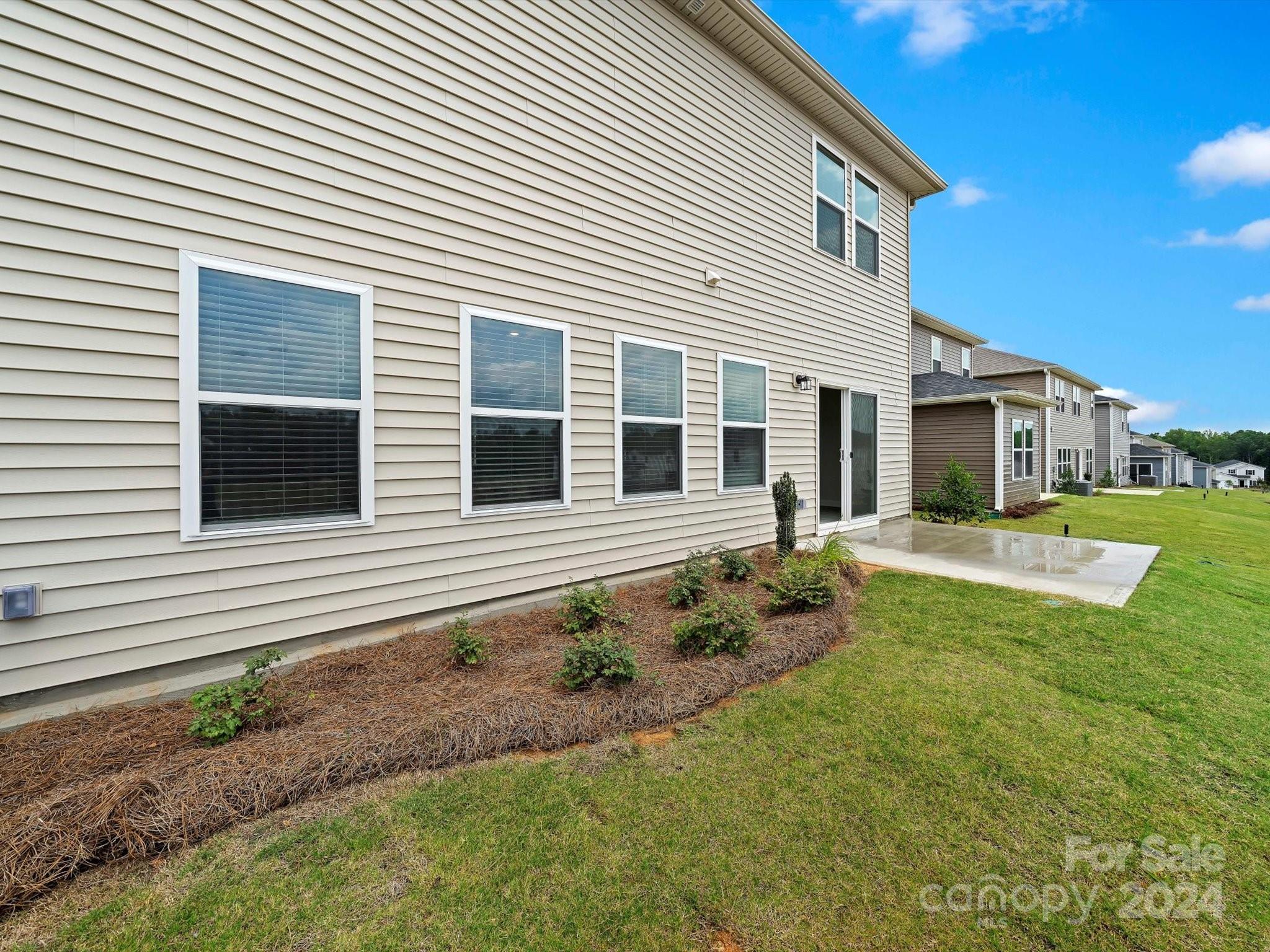 132 Bird Dog Drive Unit: 127