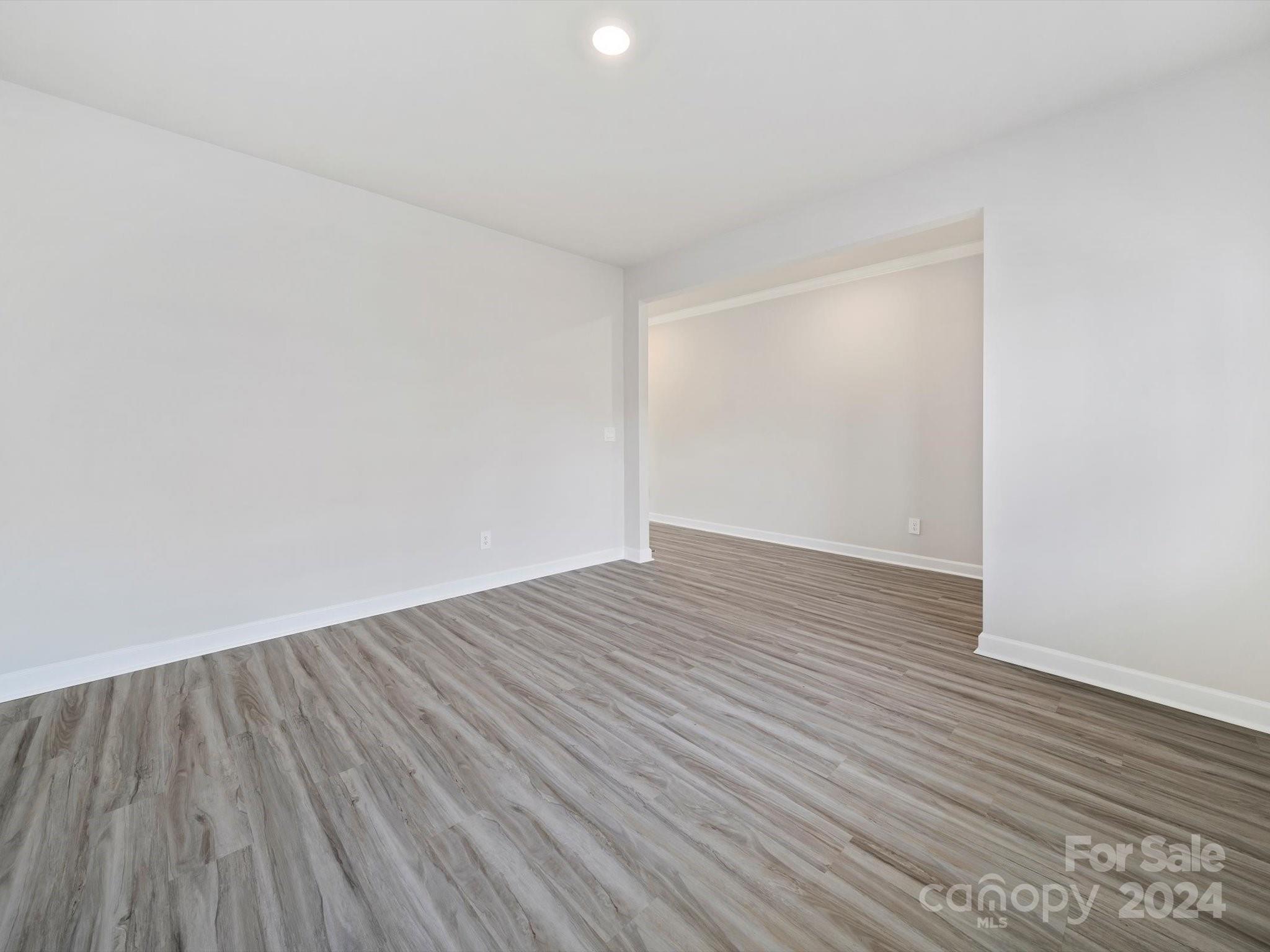 132 Bird Dog Drive Unit: 127
