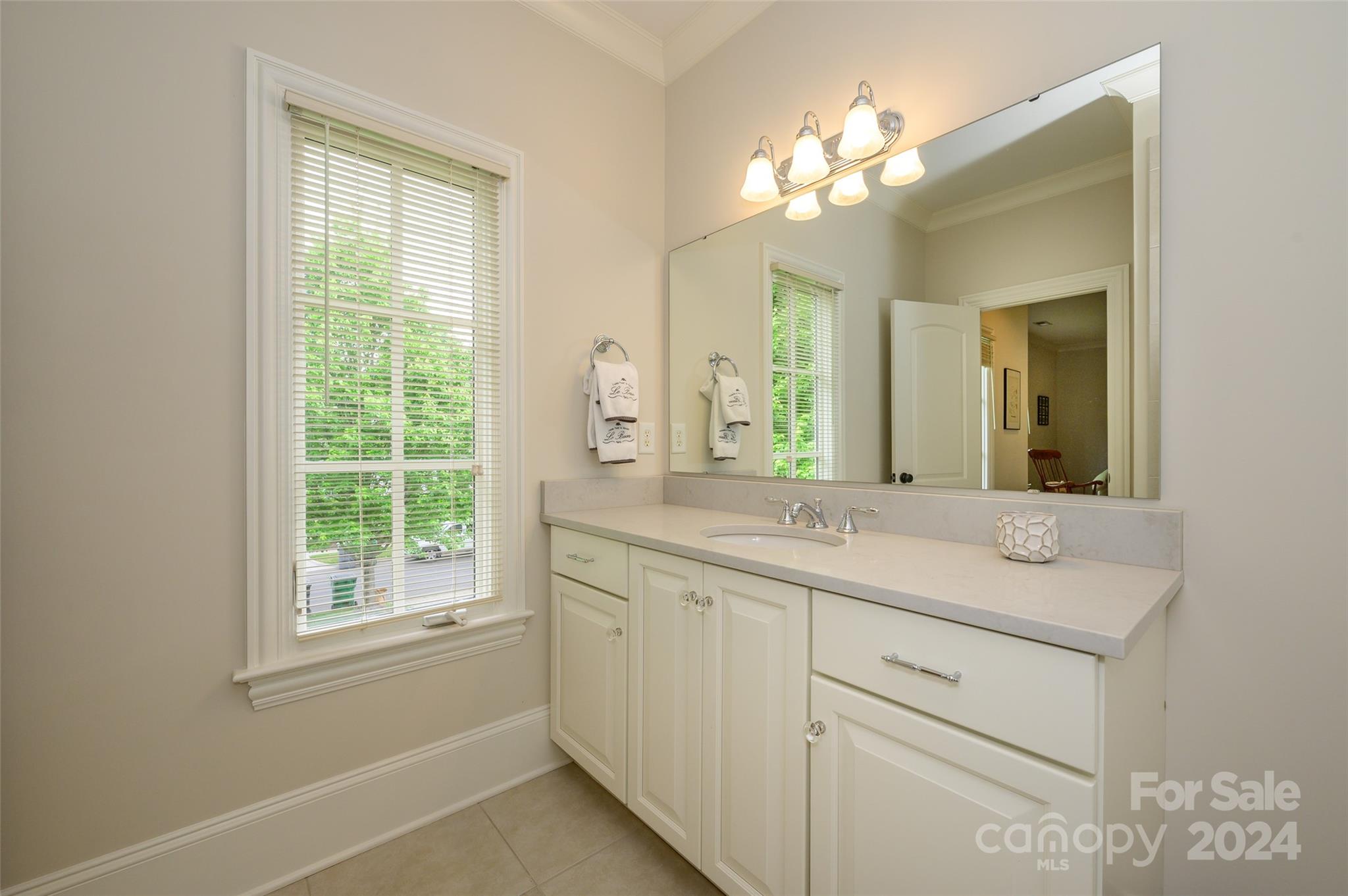 208 Cottage Place