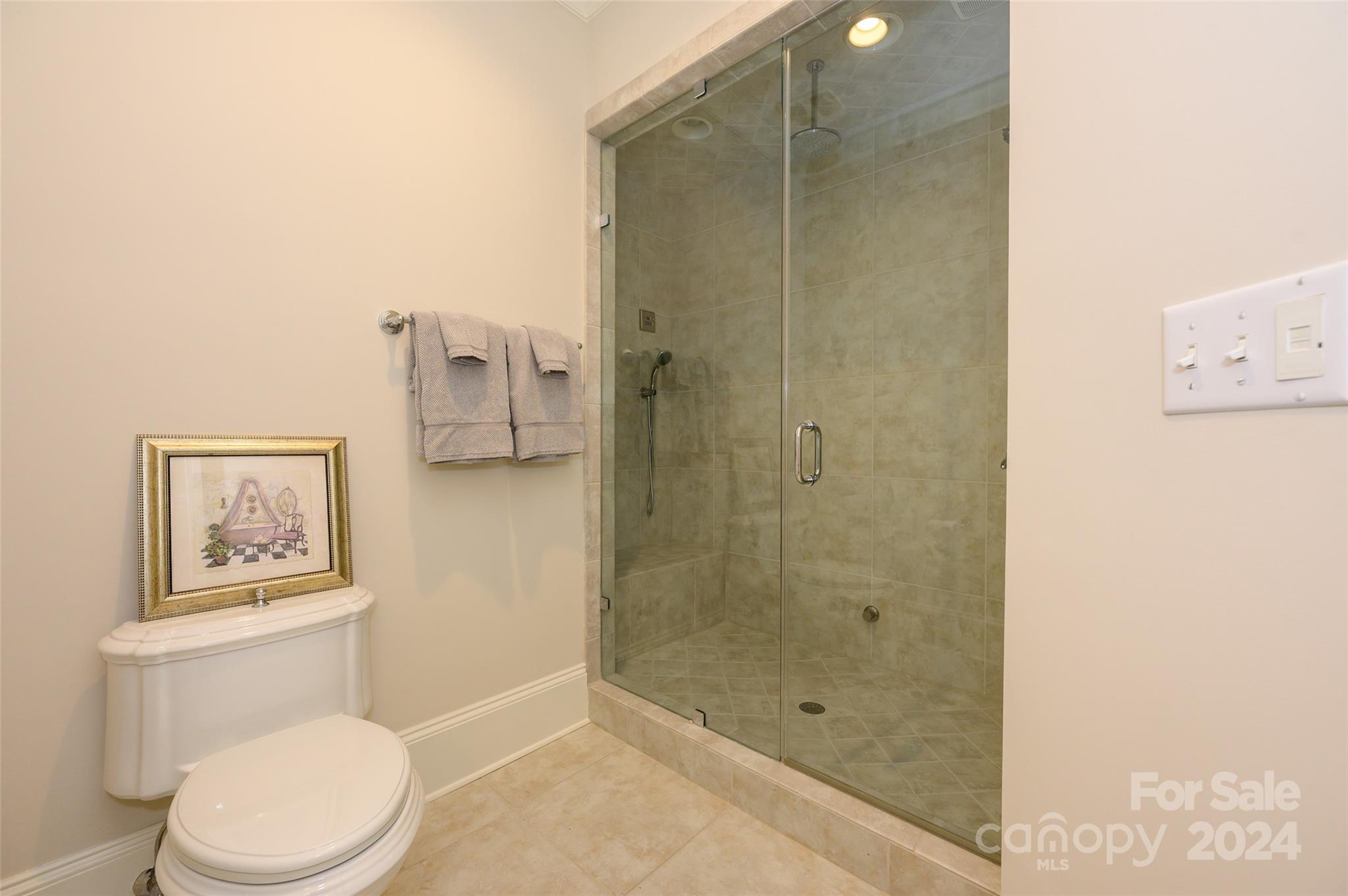 208 Cottage Place