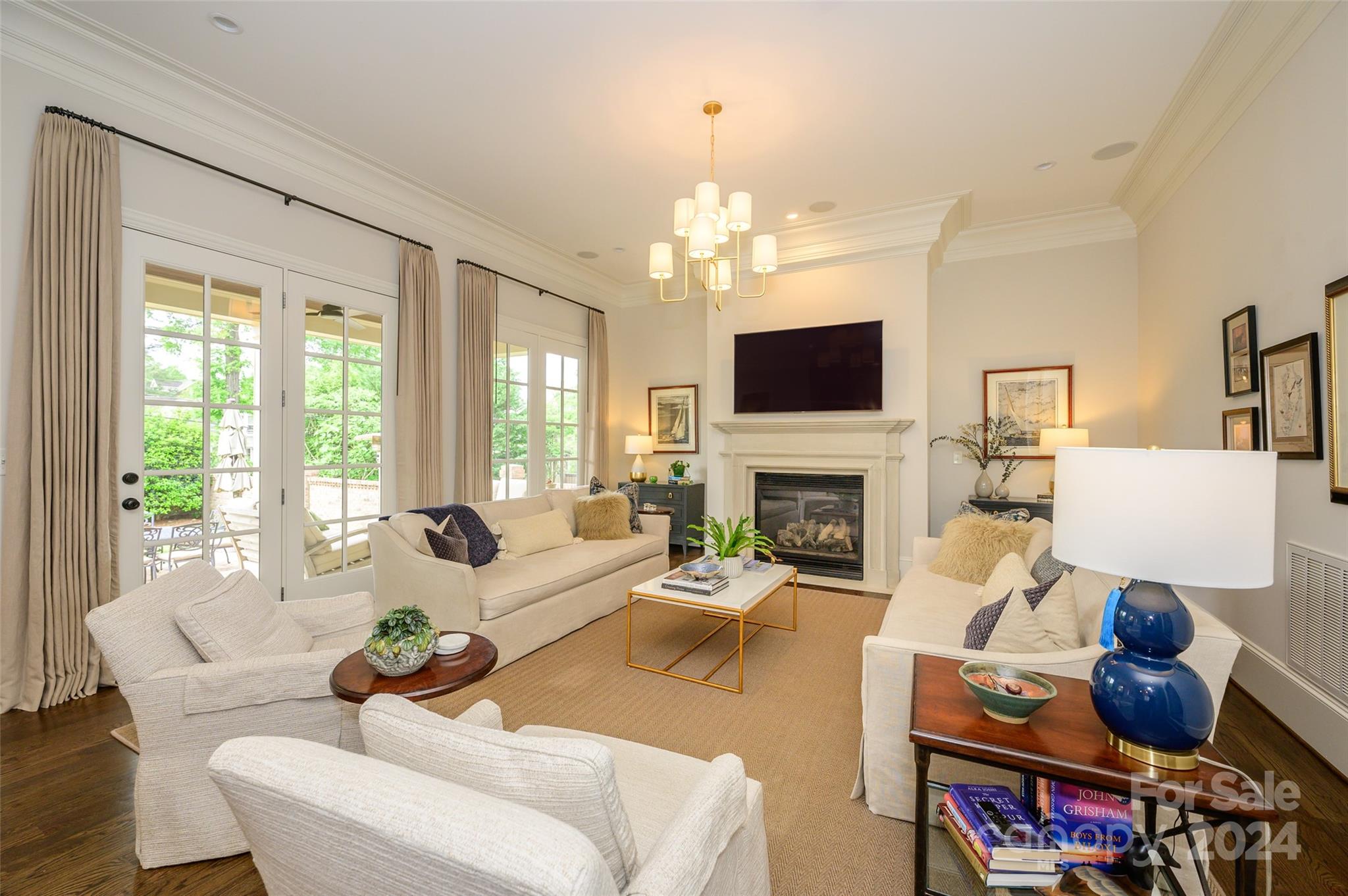 208 Cottage Place
