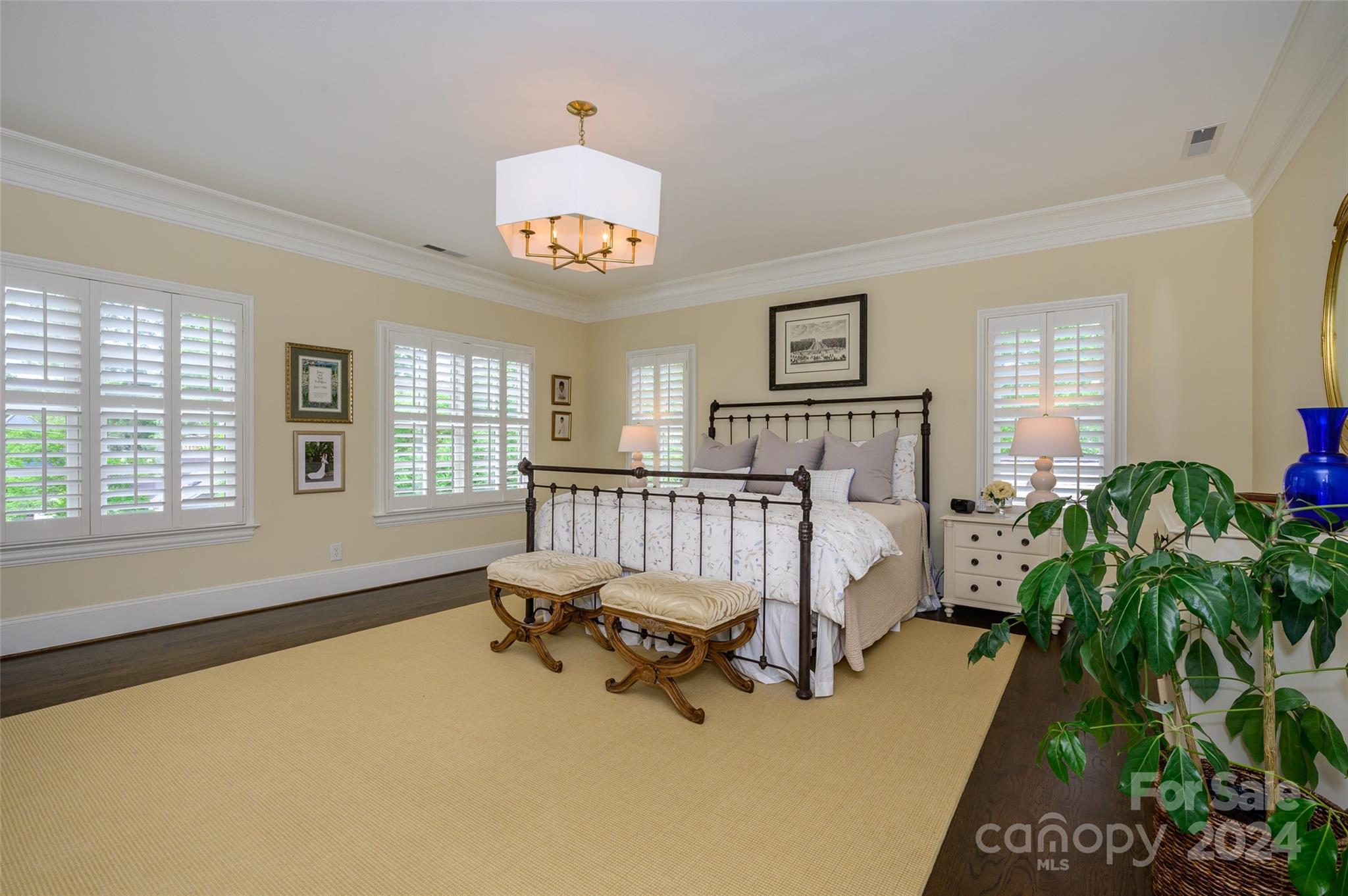 208 Cottage Place