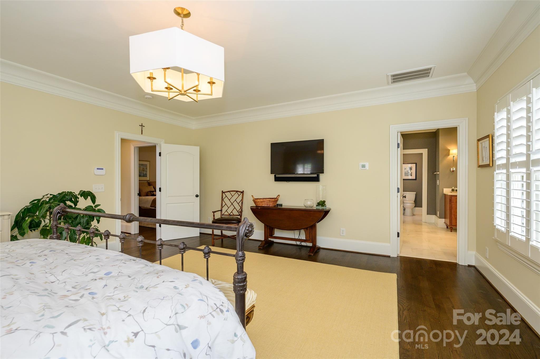 208 Cottage Place