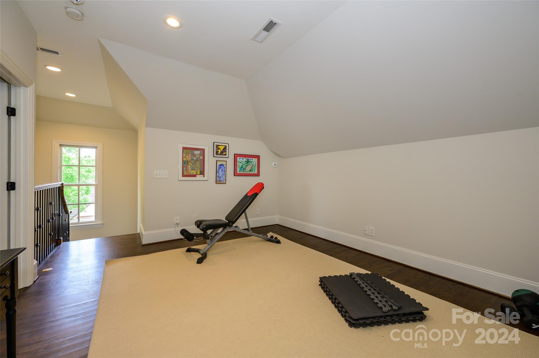 208 Cottage Place