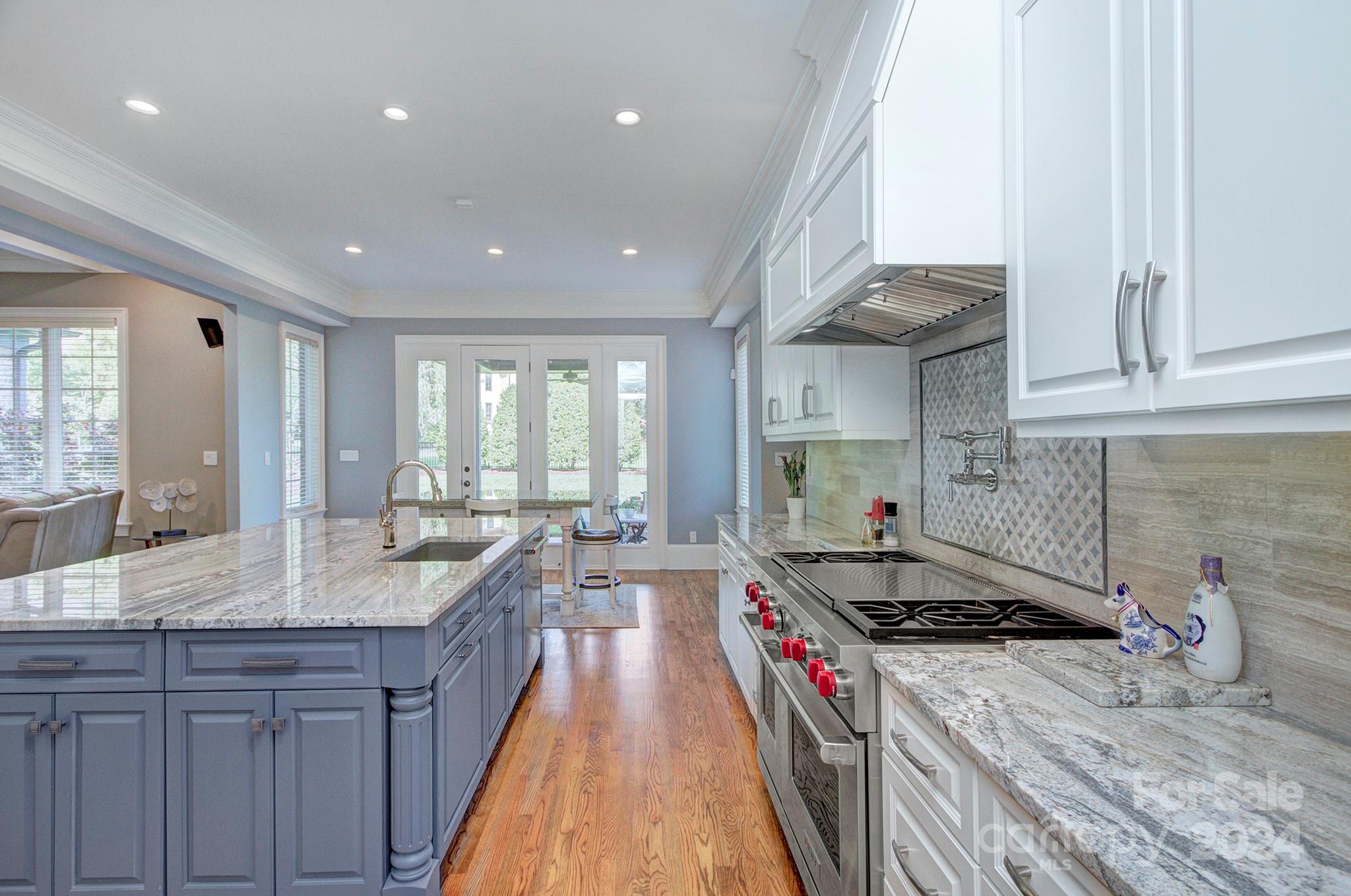 816 Beauhaven Lane