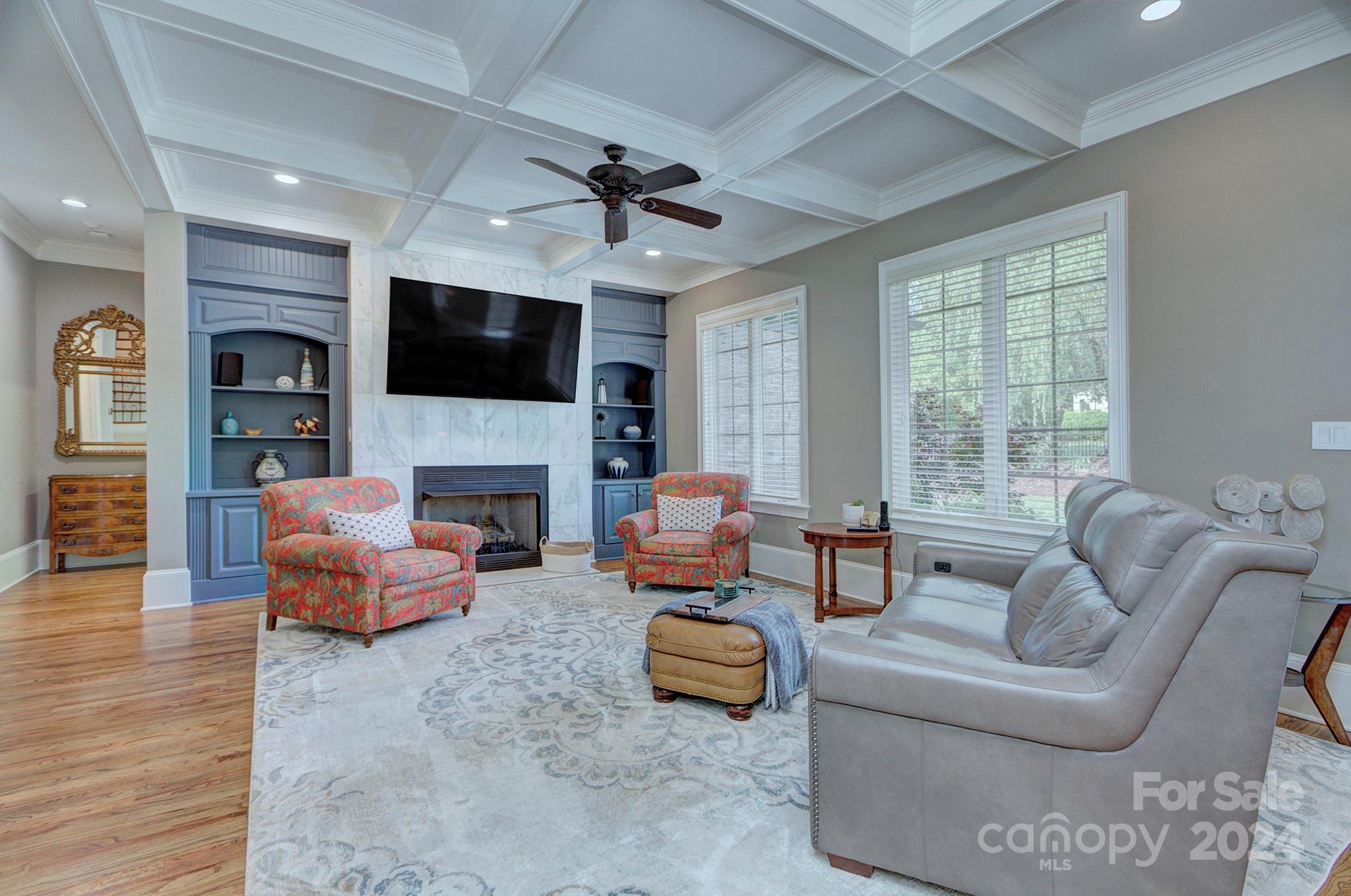 816 Beauhaven Lane
