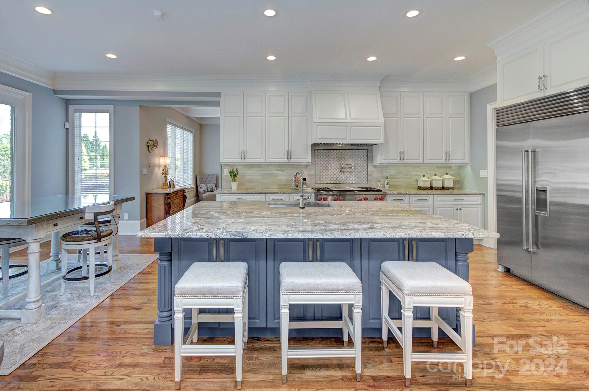 816 Beauhaven Lane