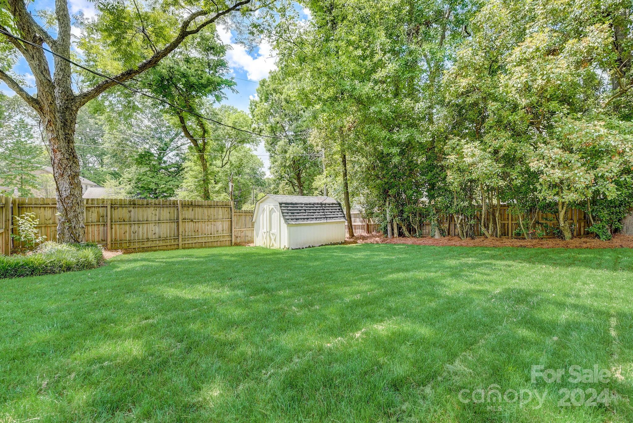 6900 Heatherford Drive