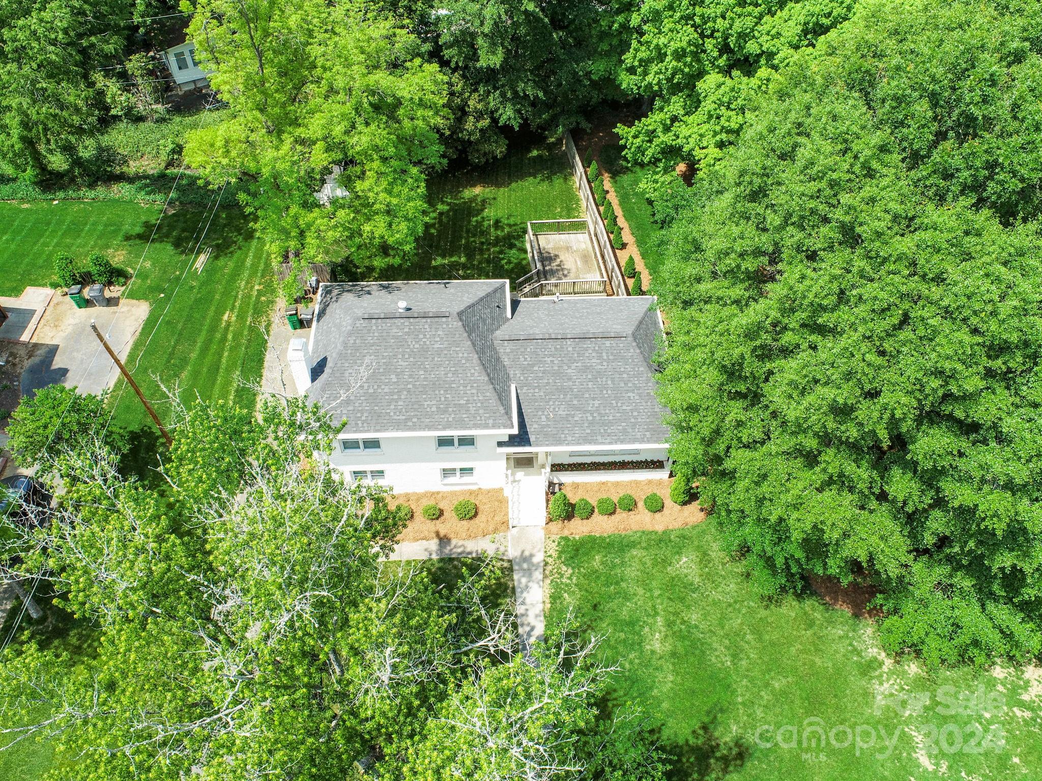 6900 Heatherford Drive
