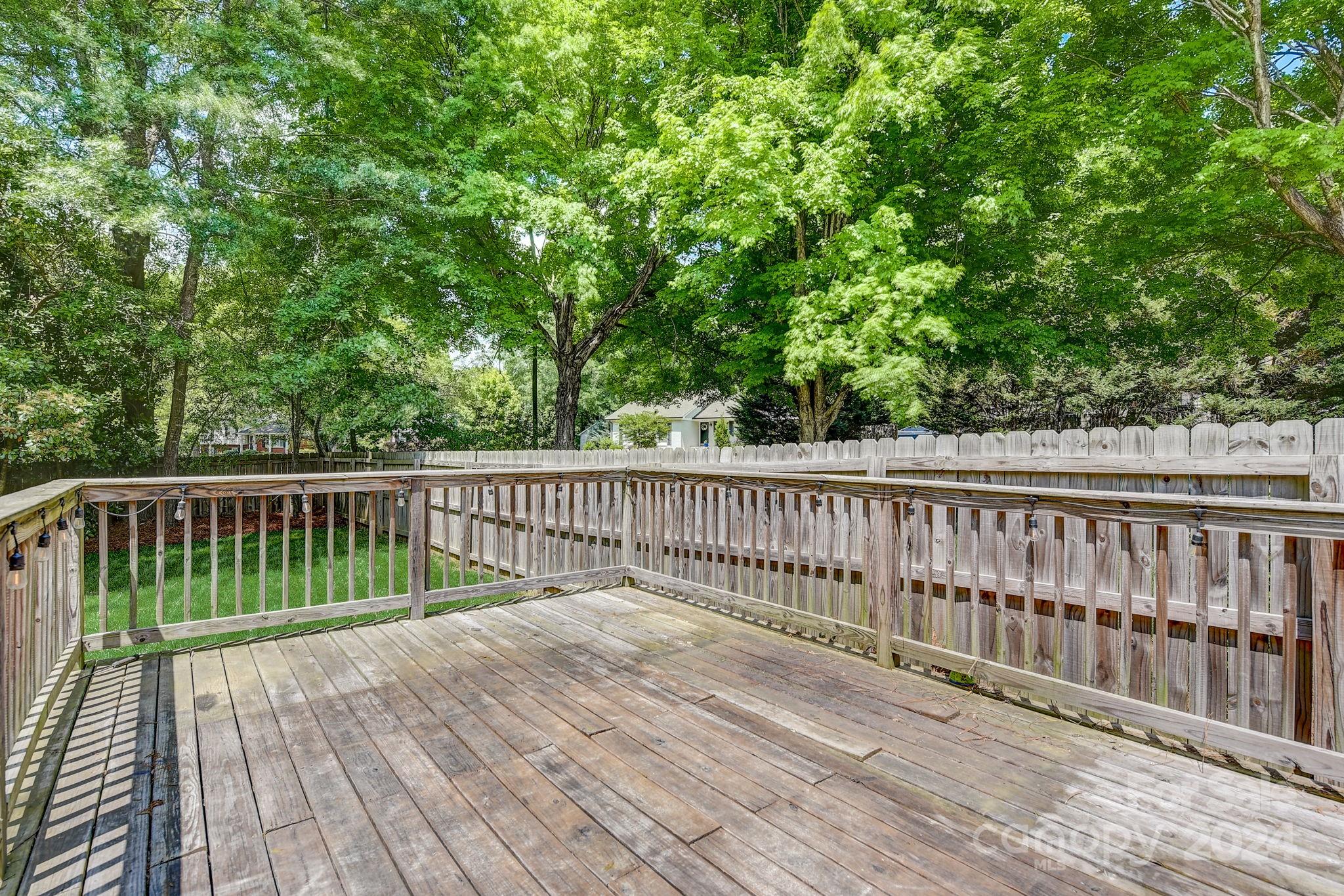 6900 Heatherford Drive